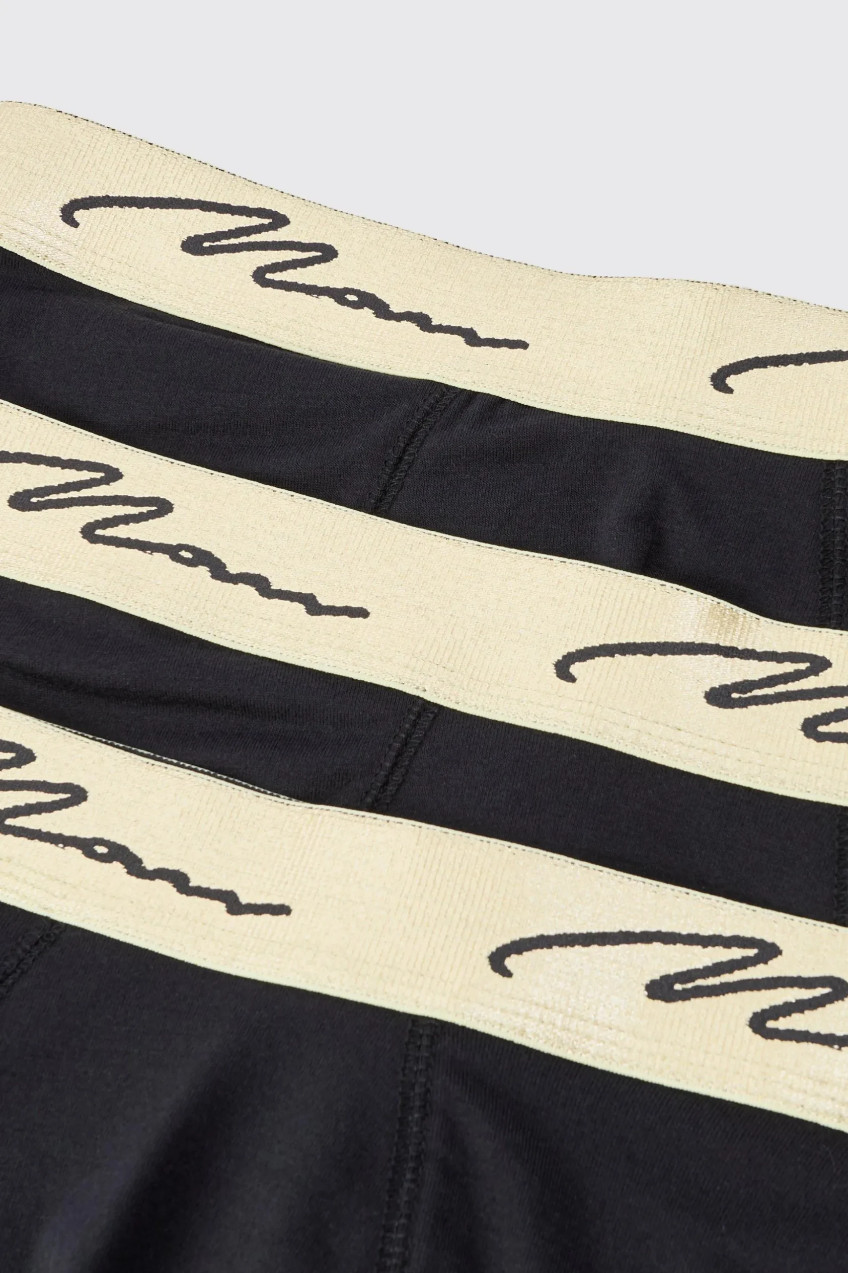 3 Pack Man Signature Gold Waistband Boxers In Black | BoohooMAN UK