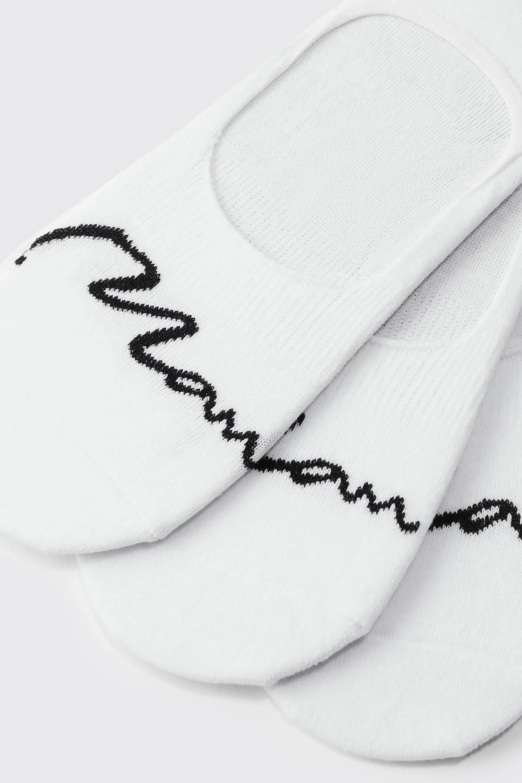 3 Pack Man Signature Invisible Socks | BoohooMAN UK