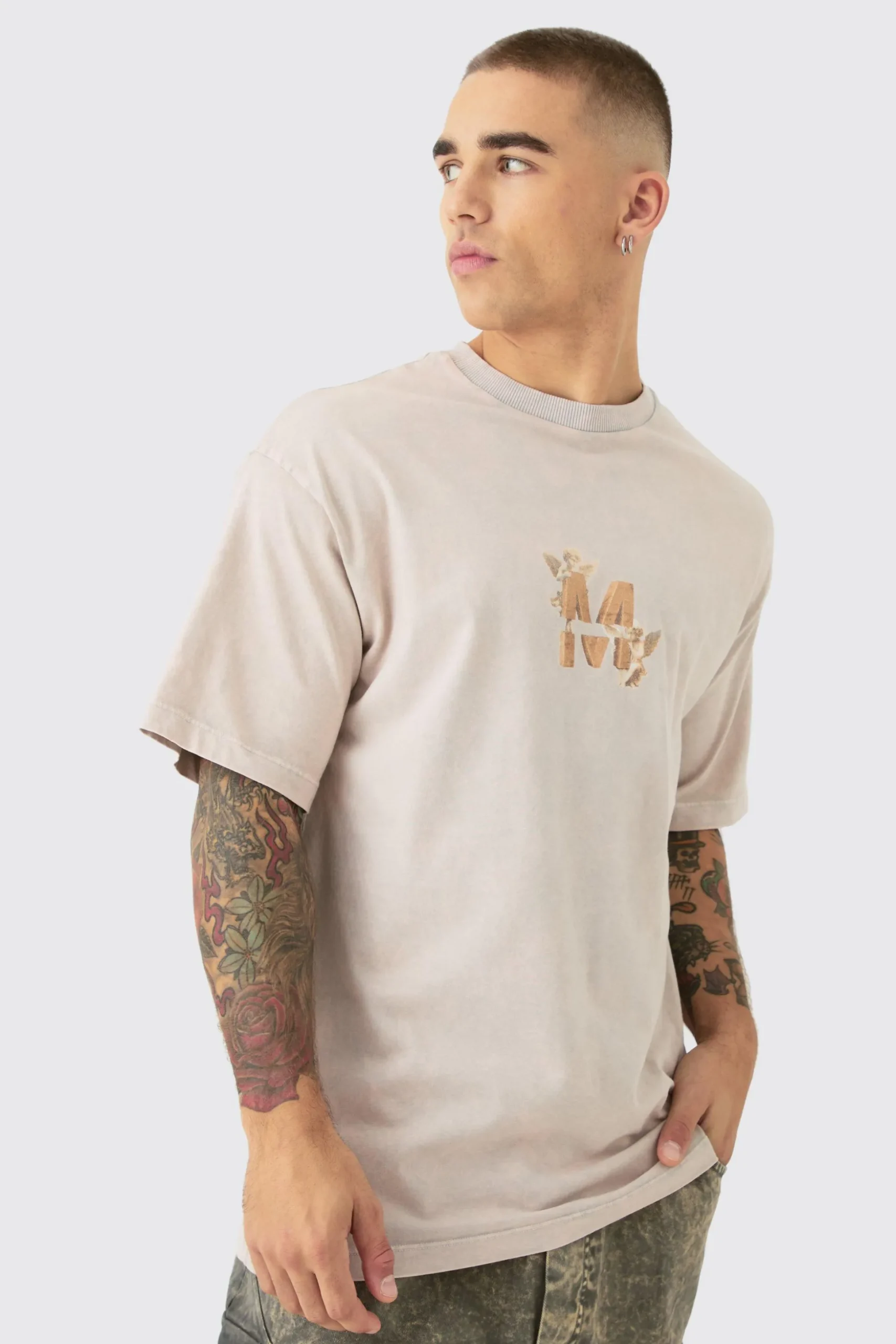 Acid Wash M Cherub Graphic T-shirt | BoohooMAN UK