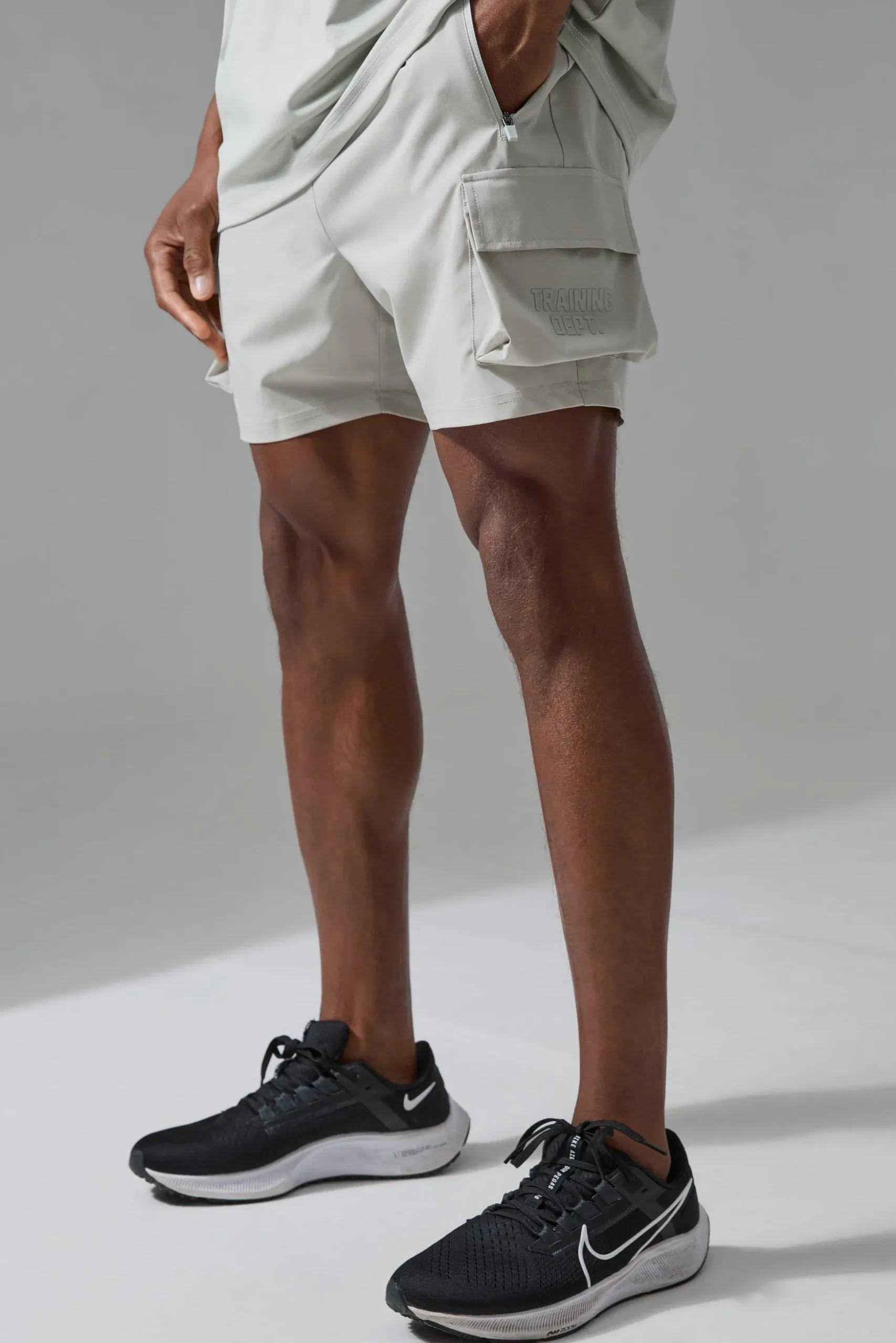 Active Training Dept Cargo Short | BoohooMAN UK