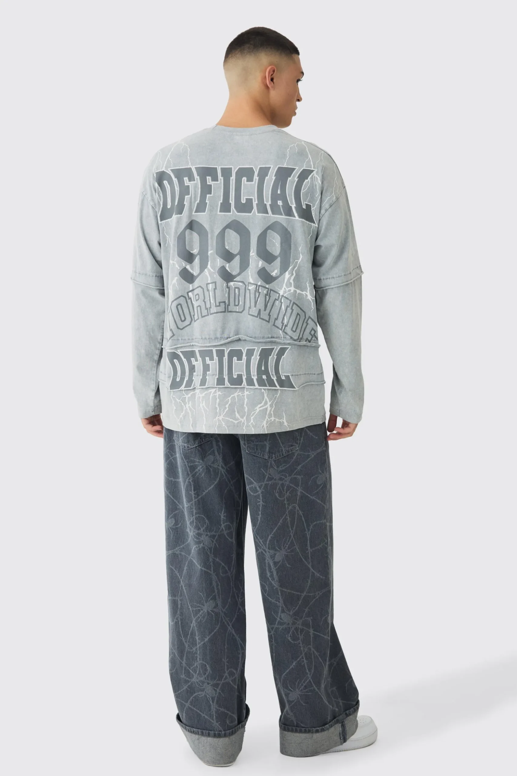 Baggy Fit Rigid Barbed Wire Laser Print Jeans | BoohooMAN UK