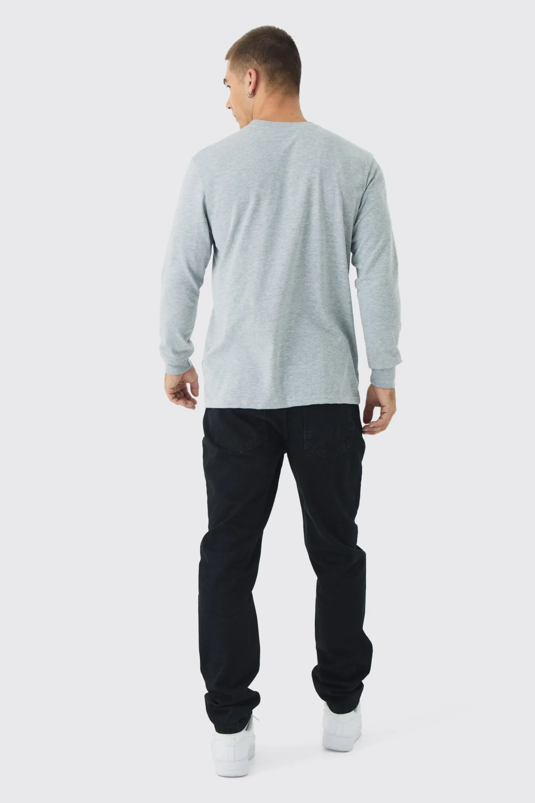 Basic Crew Neck Long Sleeve T-shirt | BoohooMAN UK