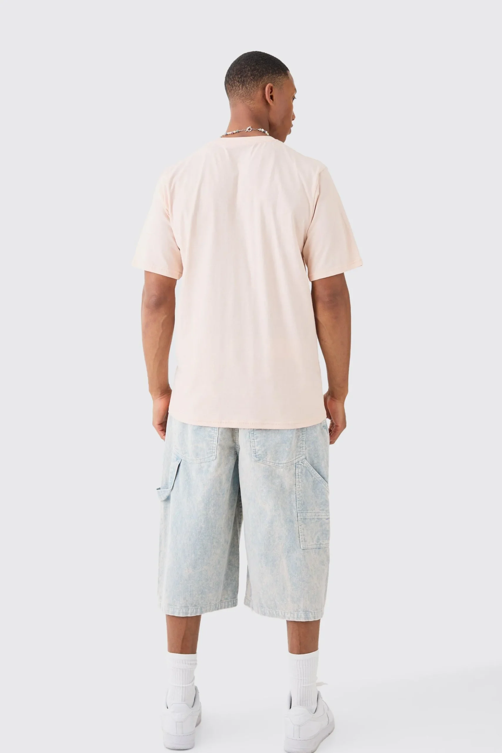 Basic Crew Neck T-shirt | BoohooMAN UK