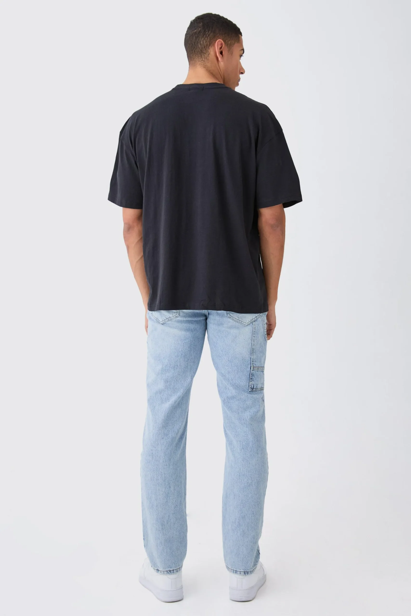 Basic Oversized Crew Neck T-shirt | BoohooMAN UK