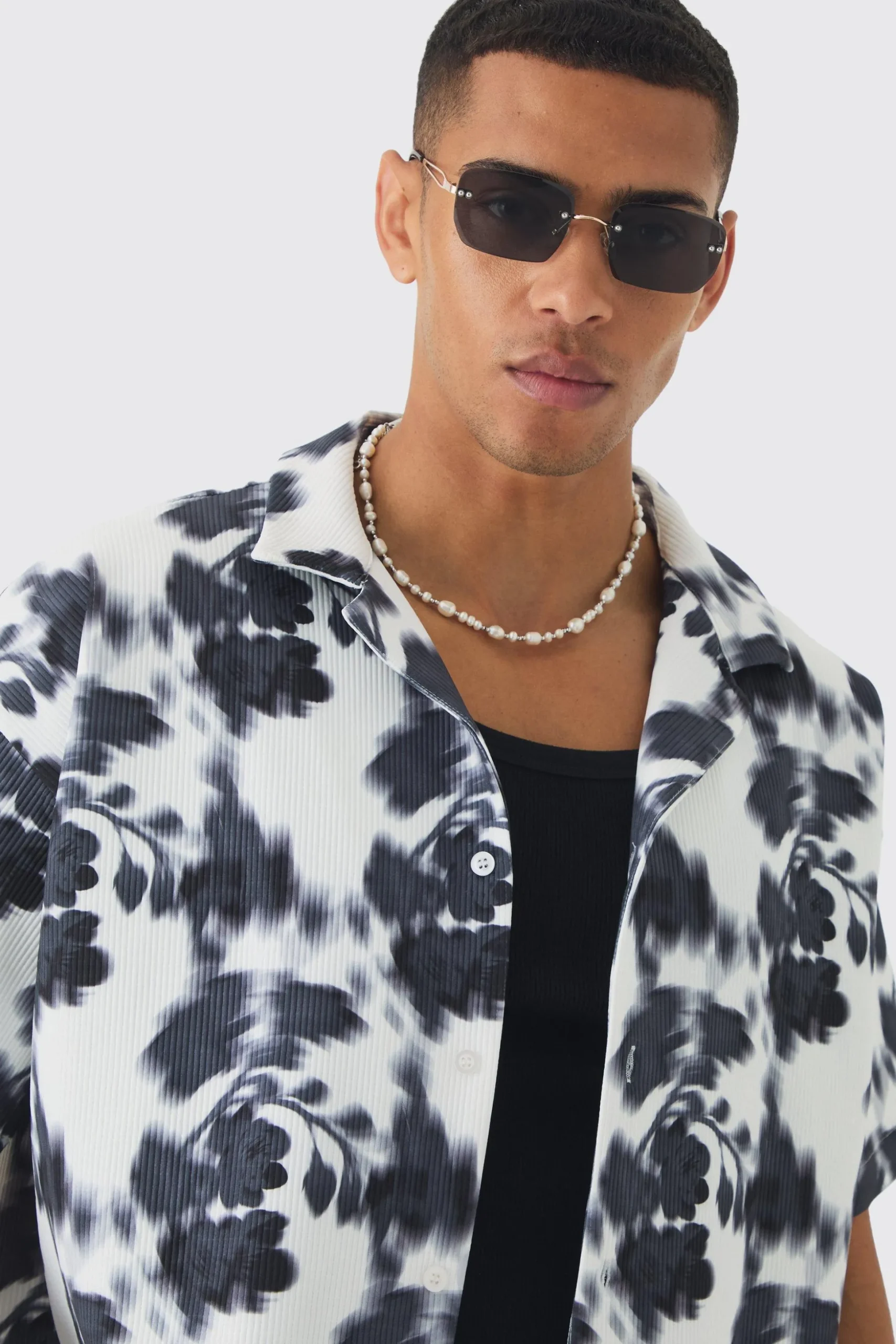 Boxy Abstract Floral Printed Pleated Shirt & Short | BoohooMAN UK
