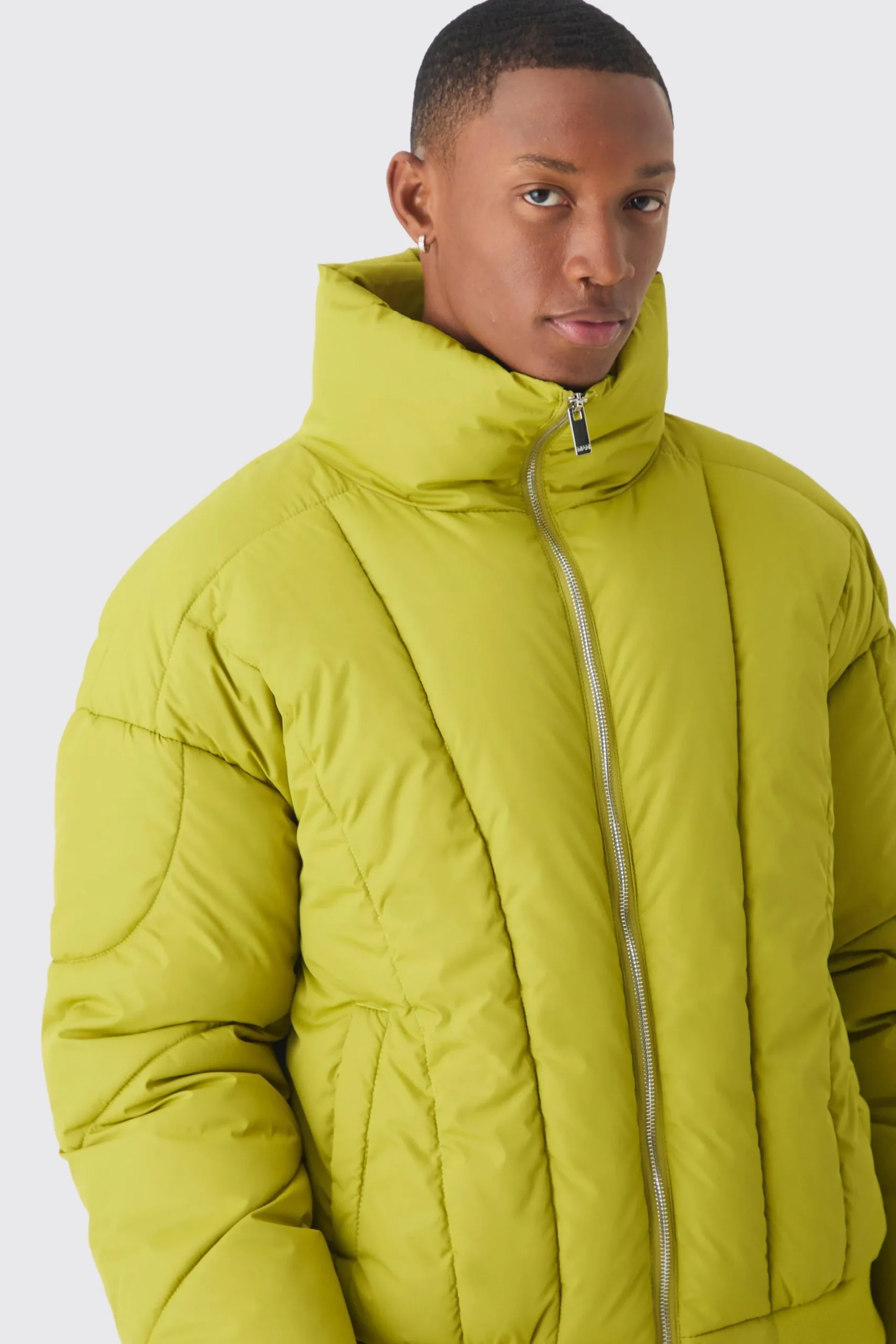 Boxy Abstract Quilted Funnel Neck Puffer In Lime | BoohooMAN UK