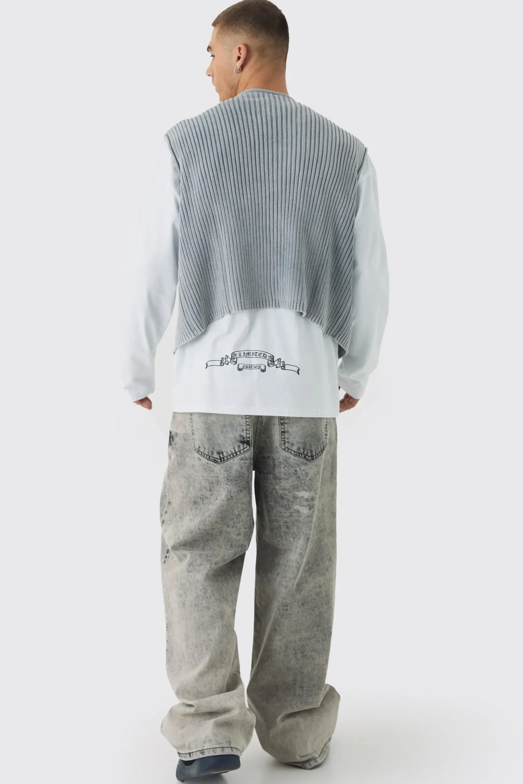 Boxy Acid Wash Ribbed Knit Gilet In Grey | BoohooMAN UK