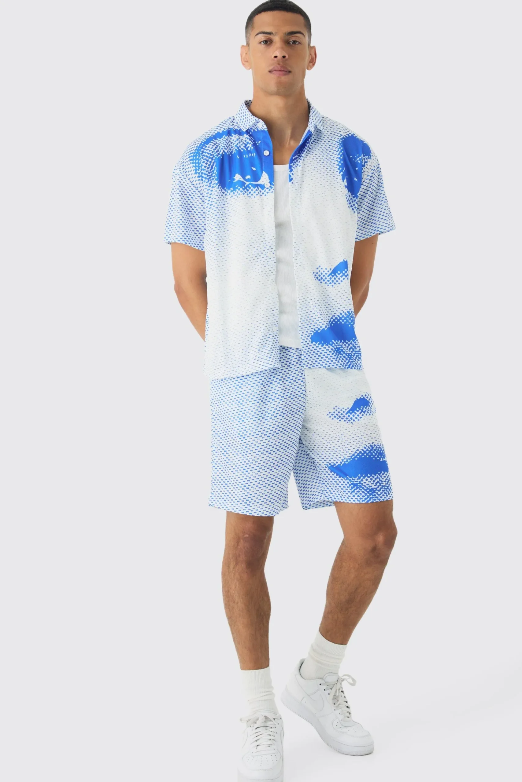 Boxy Mesh Photo Print Shirt & Short | BoohooMAN UK