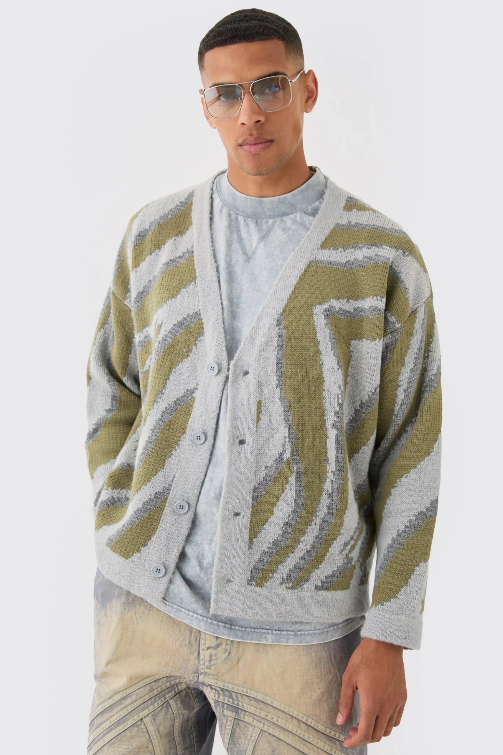 Boxy Oversized Brushed Abstract All Over Cardigan | BoohooMAN UK