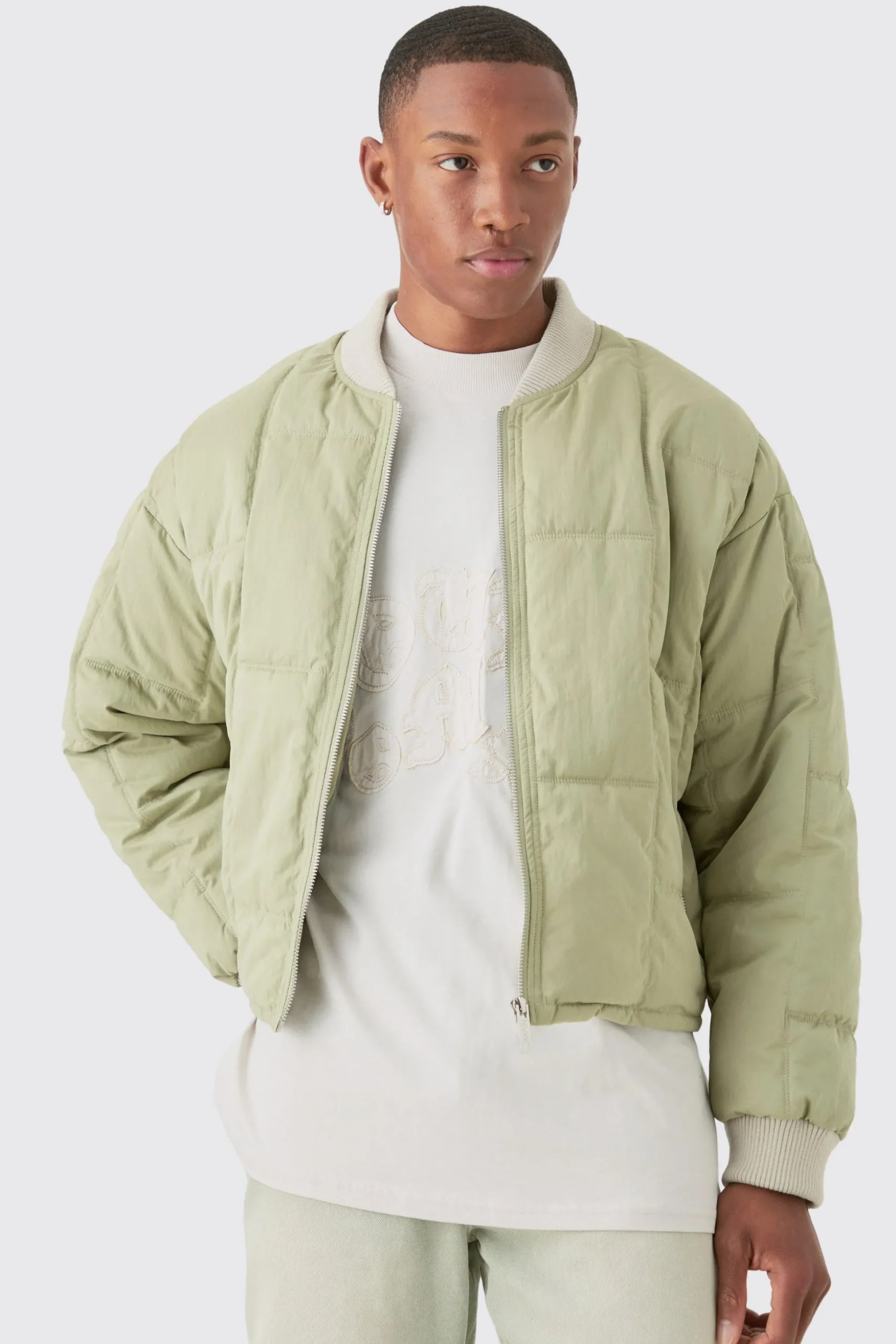 Boxy Quilted Bomber Jacket In Sage | BoohooMAN UK