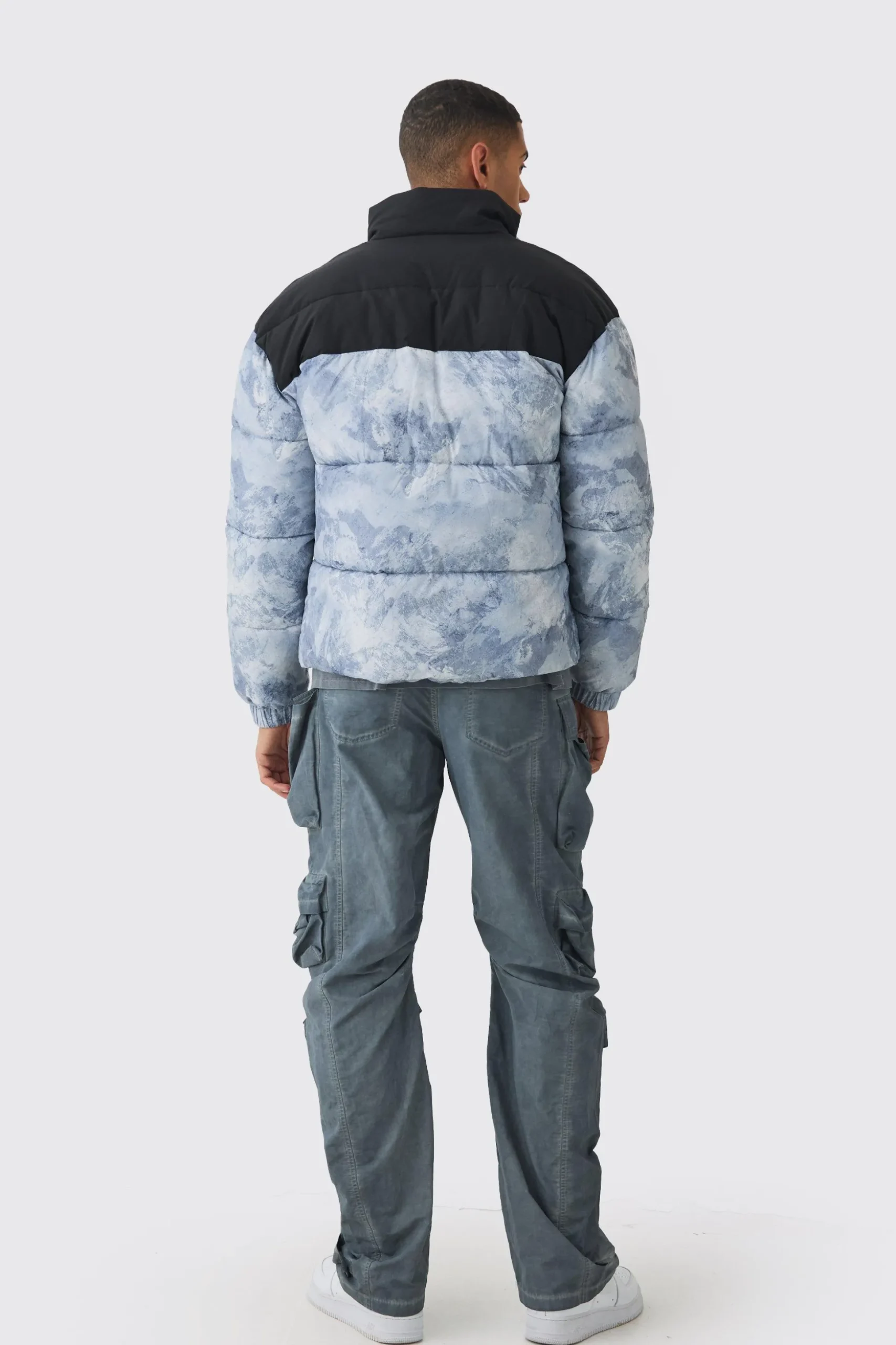 Colour Block Printed Funnel Neck Puffer Coat In Grey | BoohooMAN UK