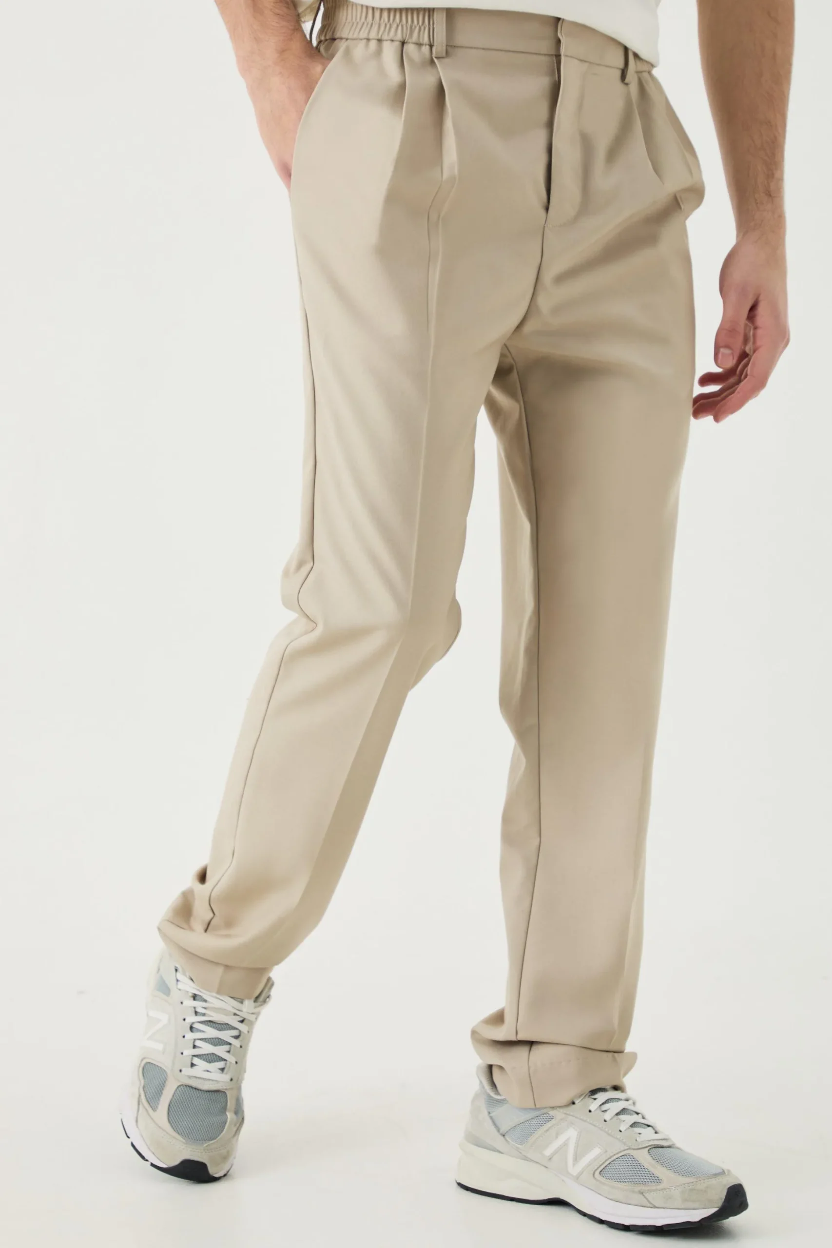 Comfort Waist Pleat Front Trousers | BoohooMAN UK
