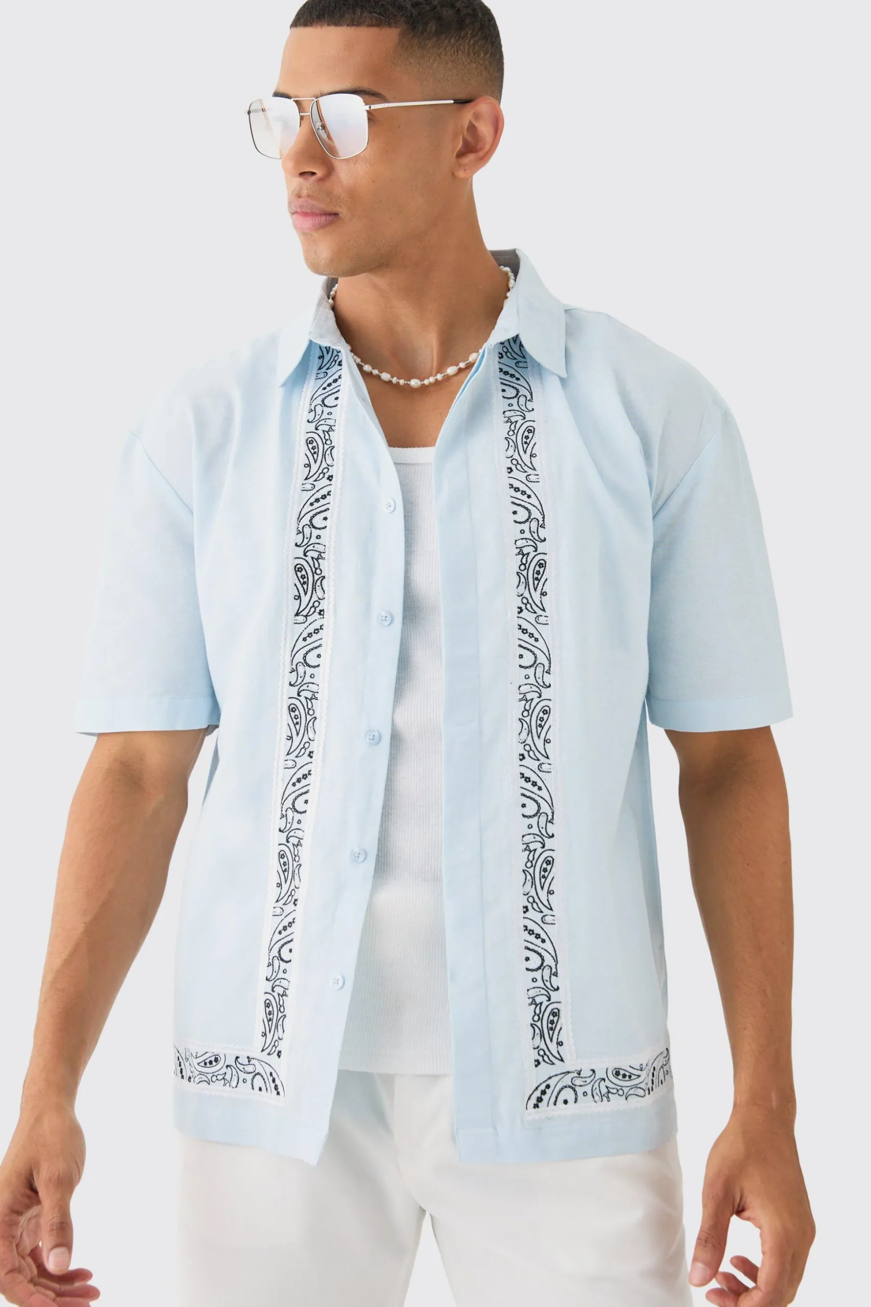 Concealed Placket Linen Boarder Shirt | BoohooMAN UK