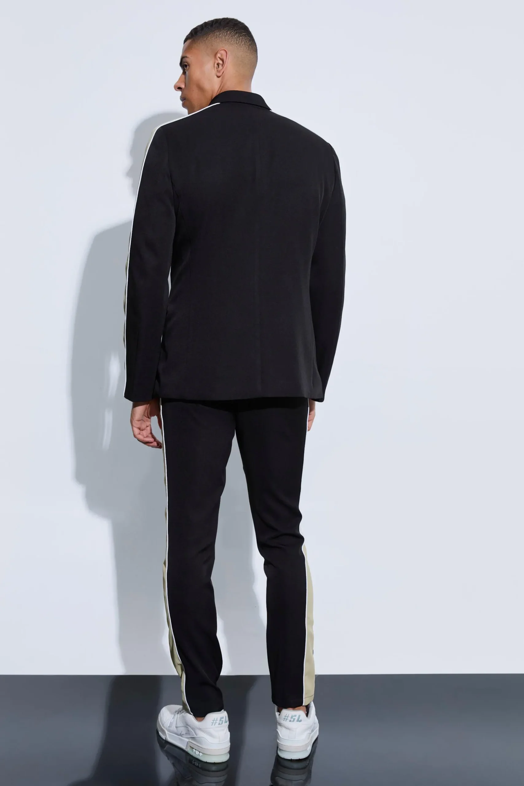 Contrast Panel Double Breasted Relaxed Fit Suit | BoohooMAN UK
