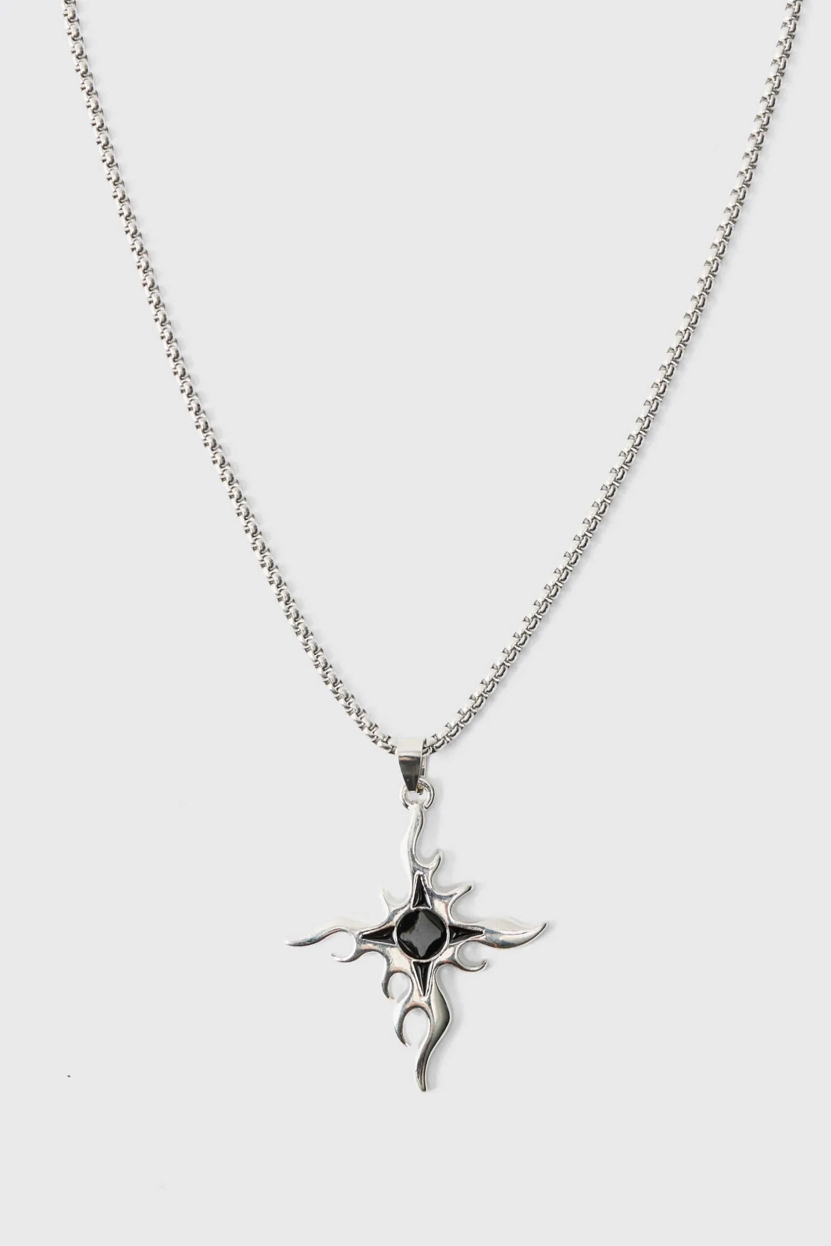 Cross Pendant Necklace In Silver | BoohooMAN UK