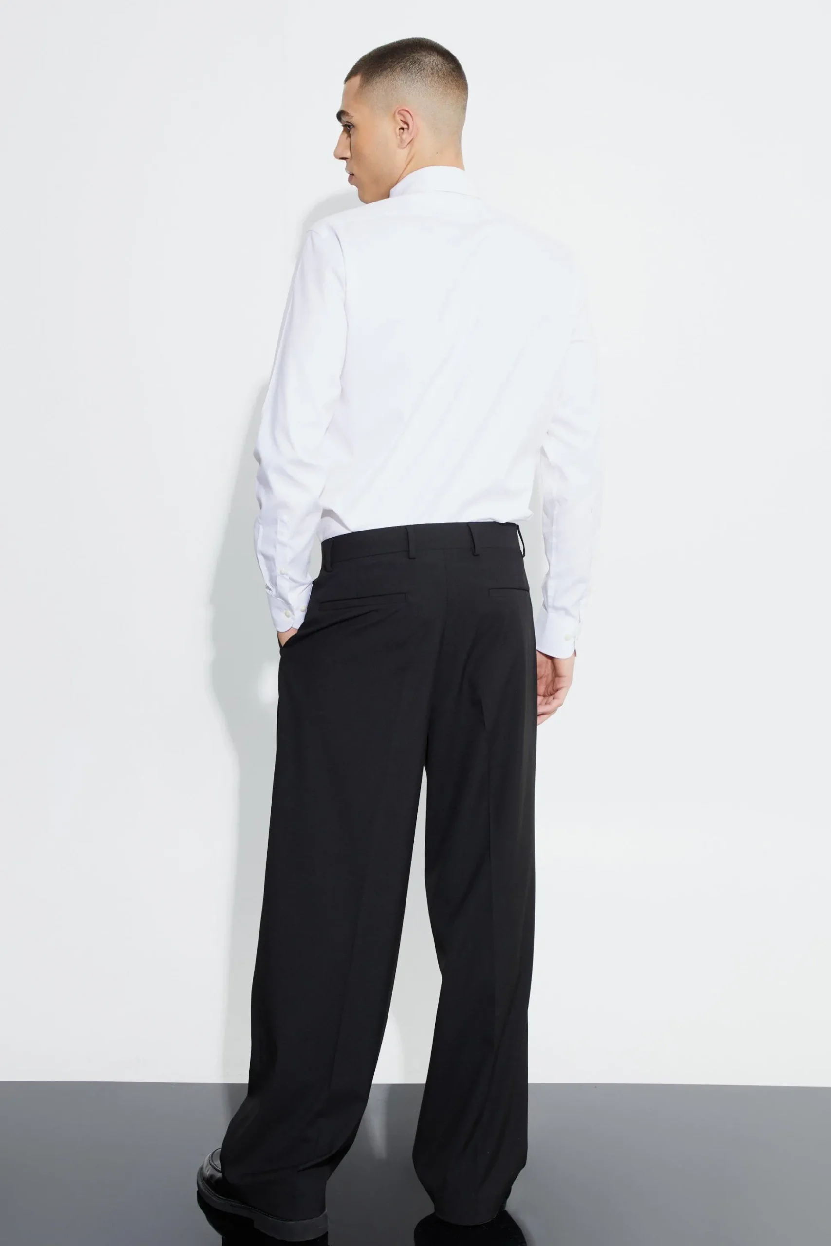 Double Breasted Relaxed Fit Suit | BoohooMAN UK