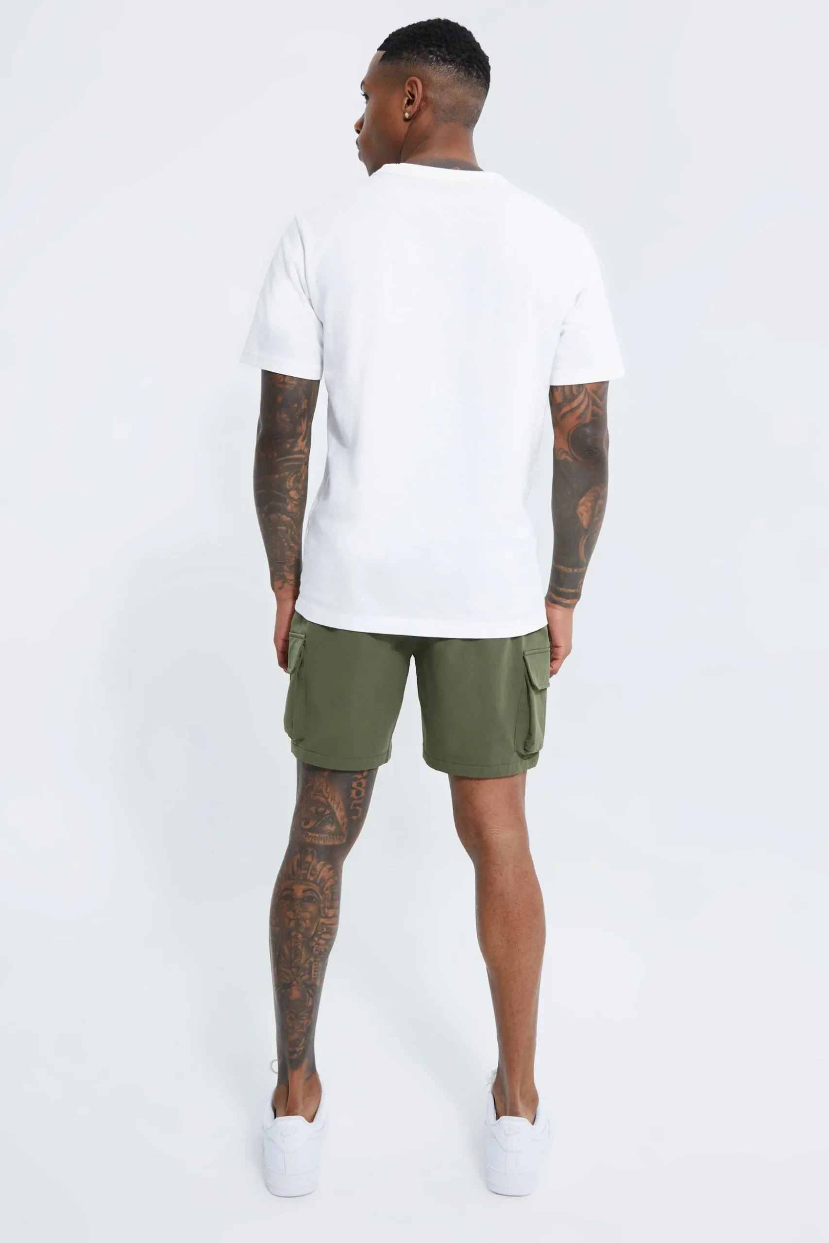 Elasticated Slim Cargo Short With Pintuck | BoohooMAN UK