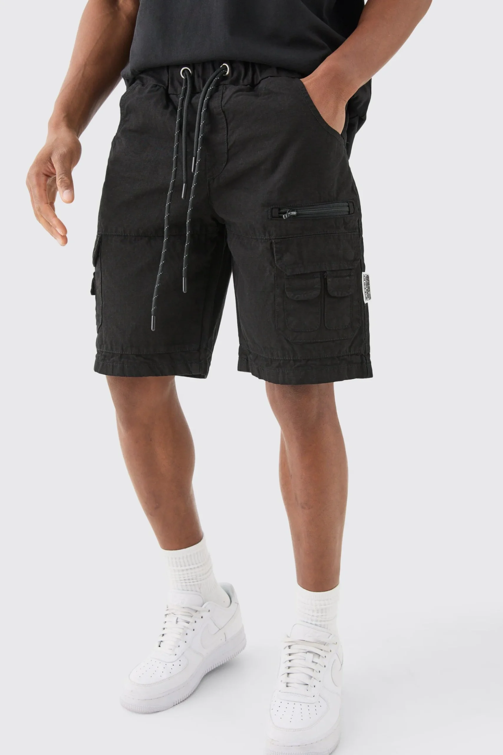 Elasticated Waist Ripstop Bungee Cargo Short | BoohooMAN UK