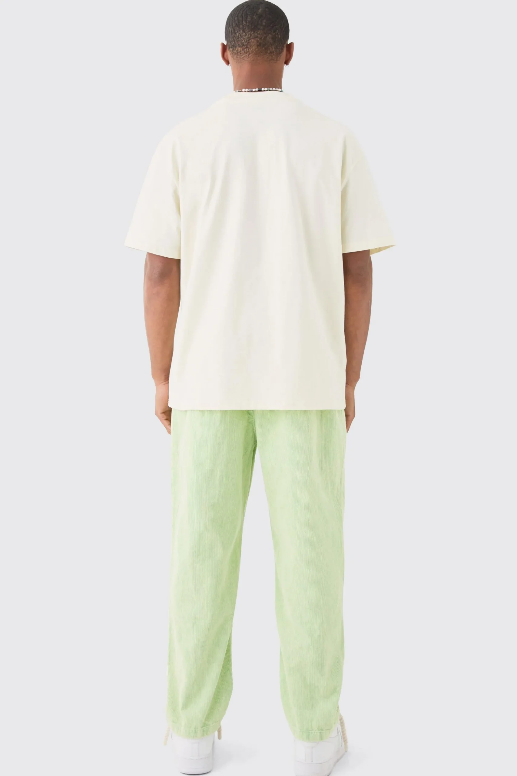 Elasticated Waist Skate Cord Trouser In Sage | BoohooMAN UK