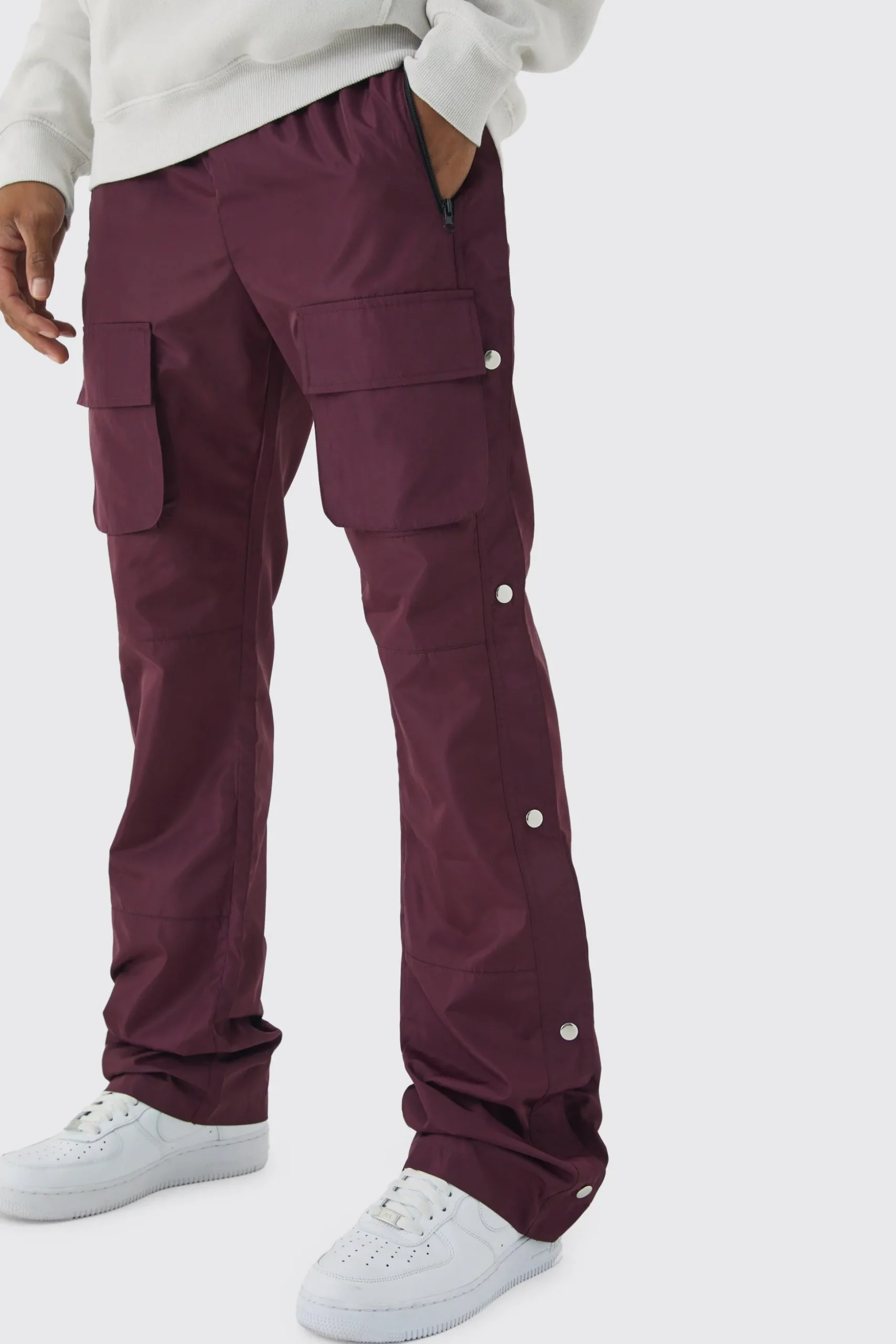 Elasticated Waist Slim Flare Stacked Cargo Trousers | BoohooMAN UK