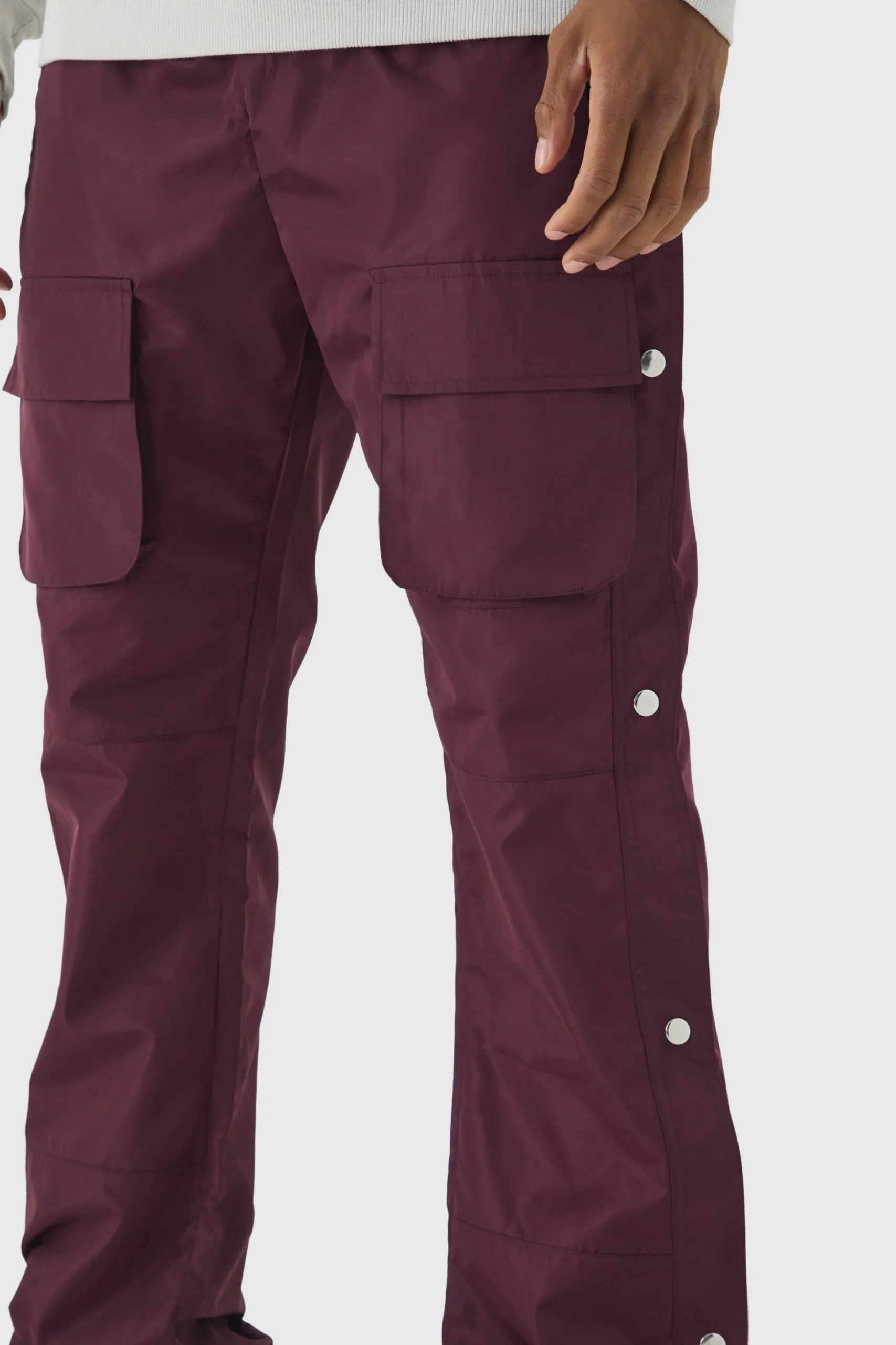 Elasticated Waist Slim Flare Stacked Cargo Trousers | BoohooMAN UK
