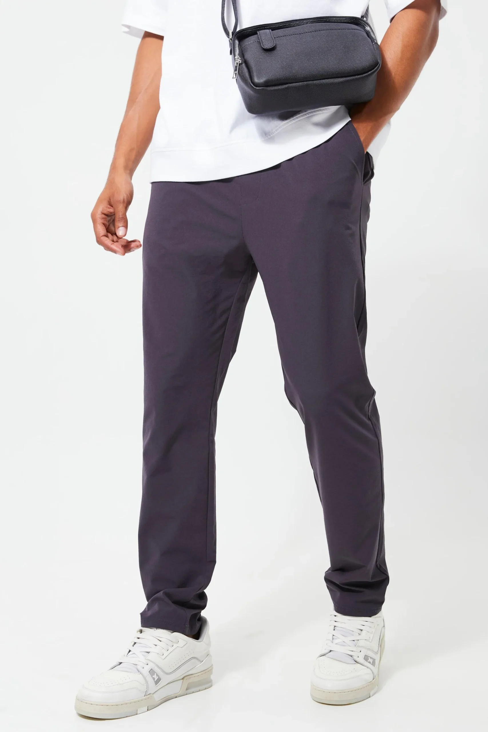 Elasticated Waist Slim Stretch Golf Trousers | BoohooMAN UK