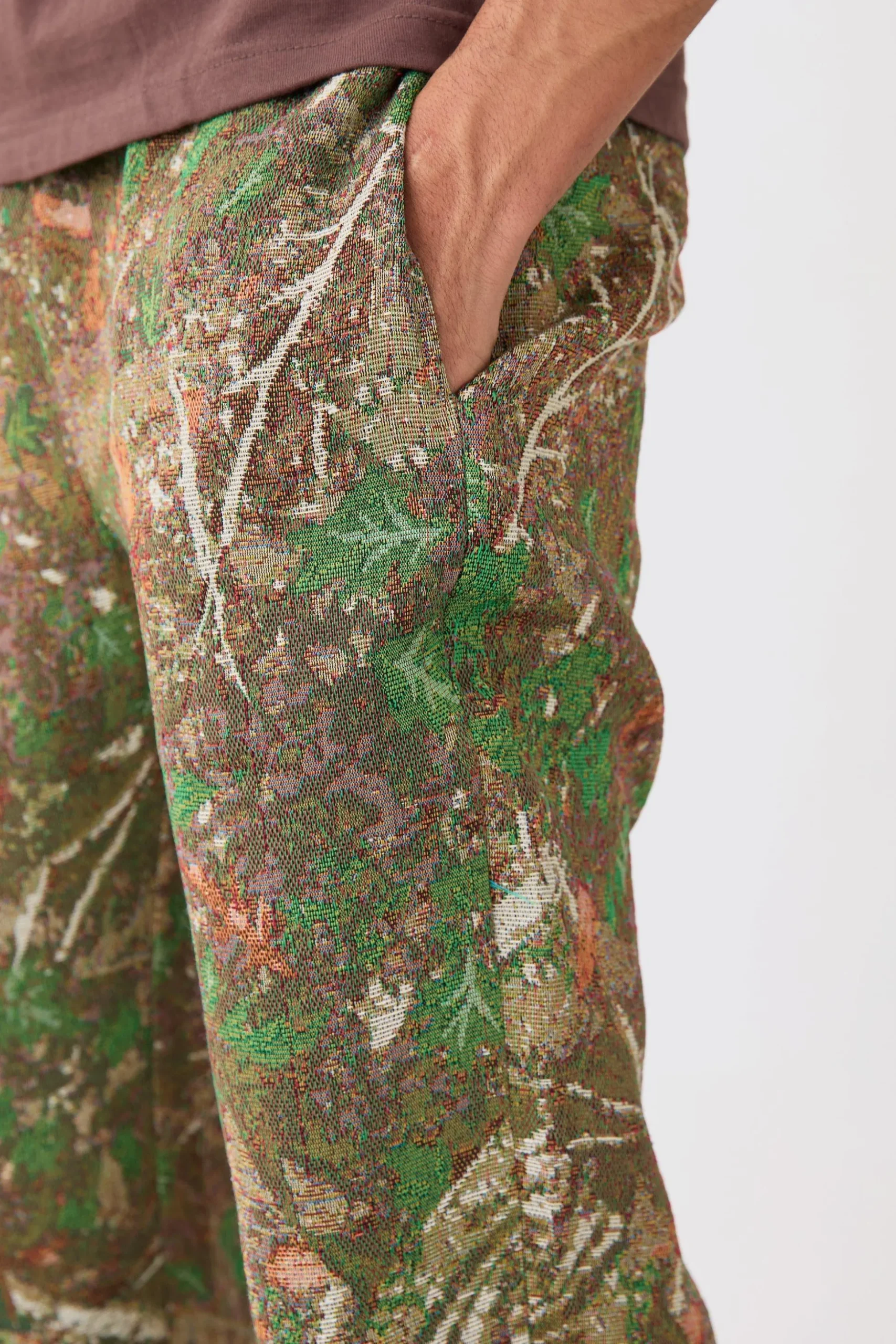 Elasticated Waist Straight Leg Camo Tapestry Trouser | BoohooMAN UK