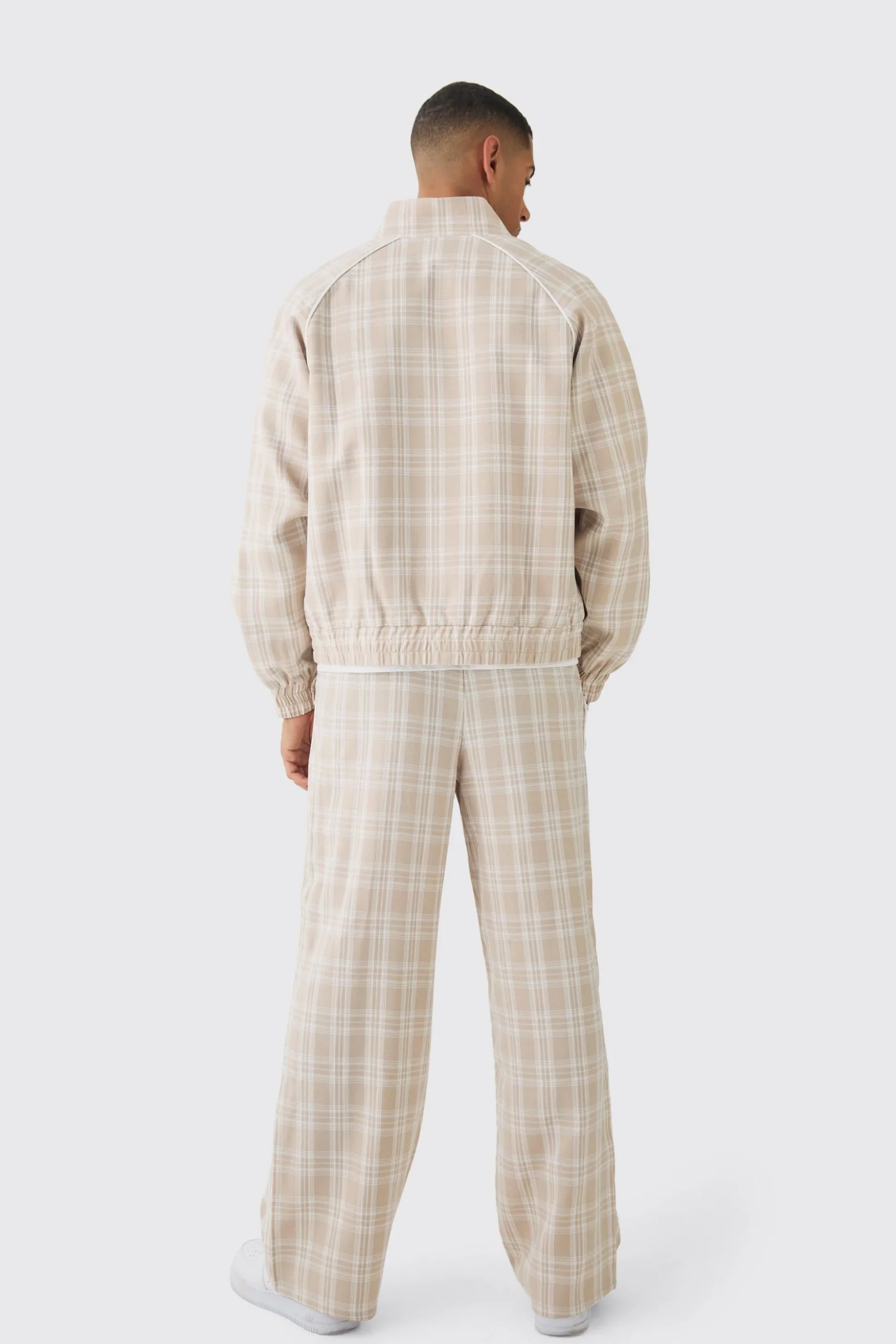 Elasticated Waist Wide Leg Checked Trousers | BoohooMAN UK