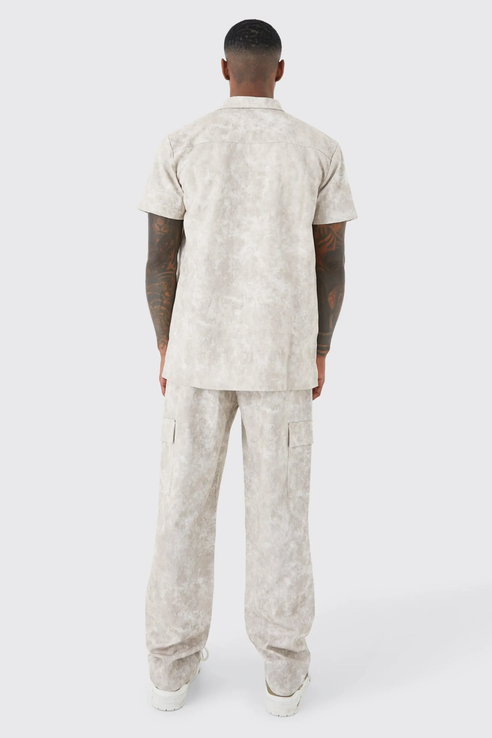 Elasticated Waistband Camo Cargo Trouser | BoohooMAN UK