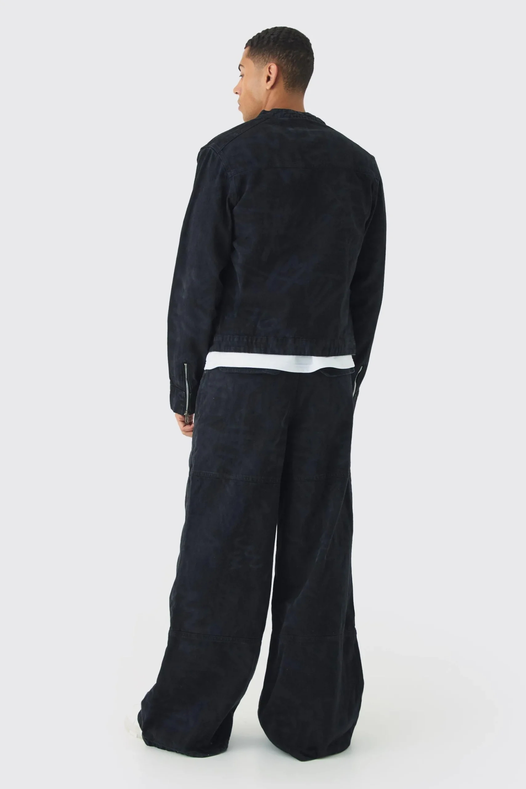 Extreme Baggy Rigid Graffiti Laser Print Jeans | BoohooMAN UK