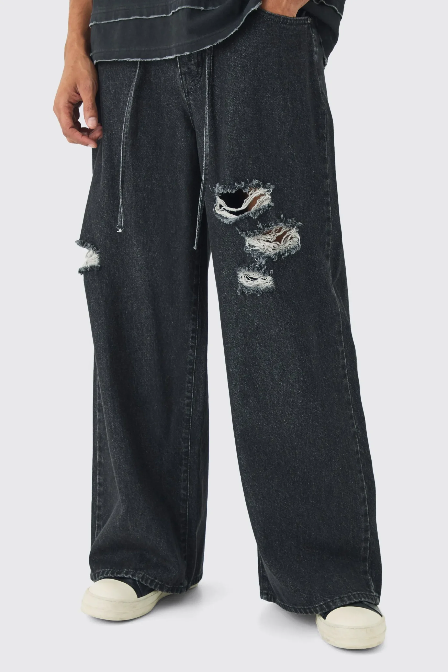 Extreme Baggy Rigid Ripped Jeans With Belt Detail | BoohooMAN UK