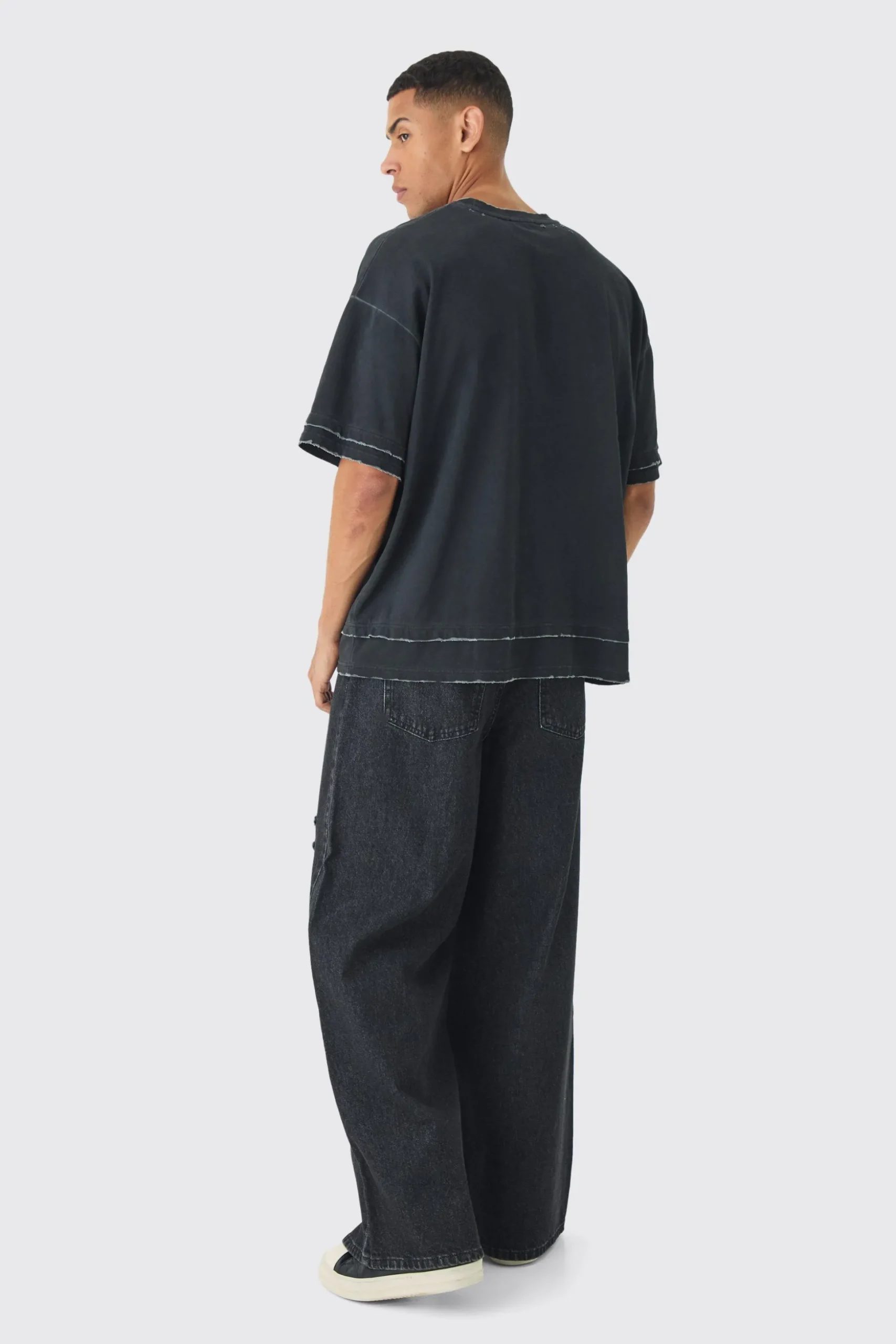 Extreme Baggy Rigid Ripped Jeans With Belt Detail | BoohooMAN UK