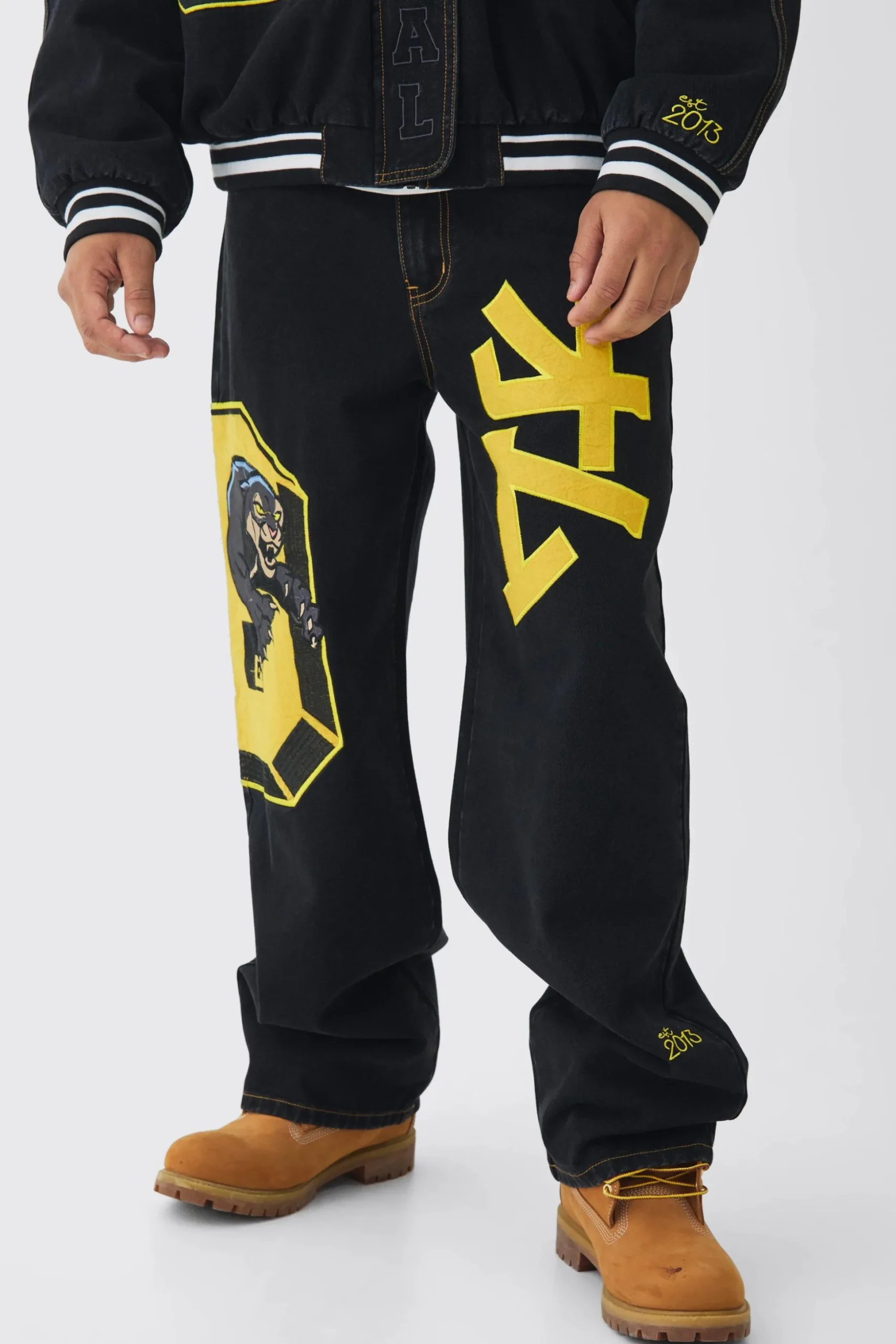 Extreme Baggy Rigid Varsity Applique Jeans | BoohooMAN UK