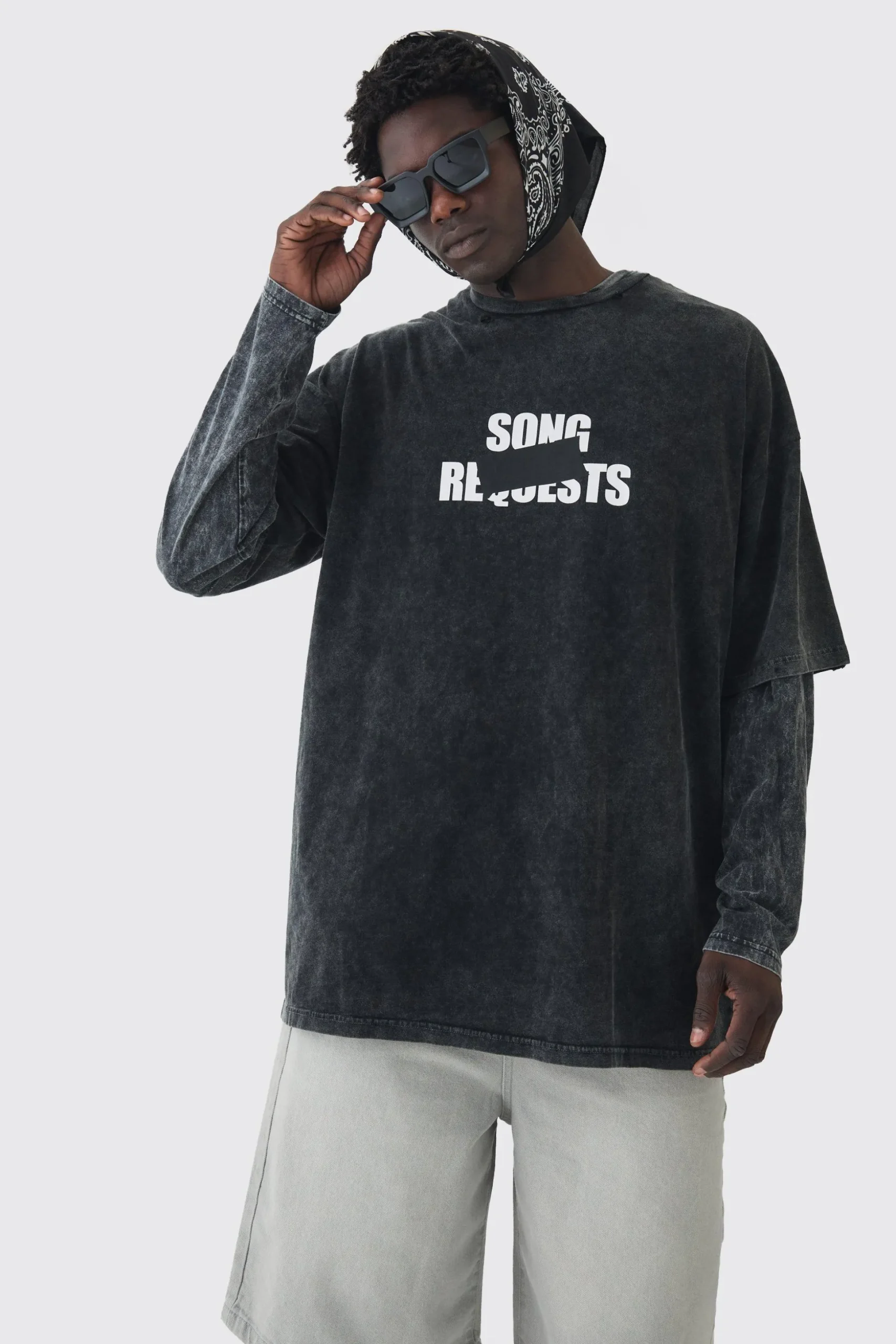 Extreme Oversized Heavyweight Washed Printed Distressed T-shirt | BoohooMAN UK