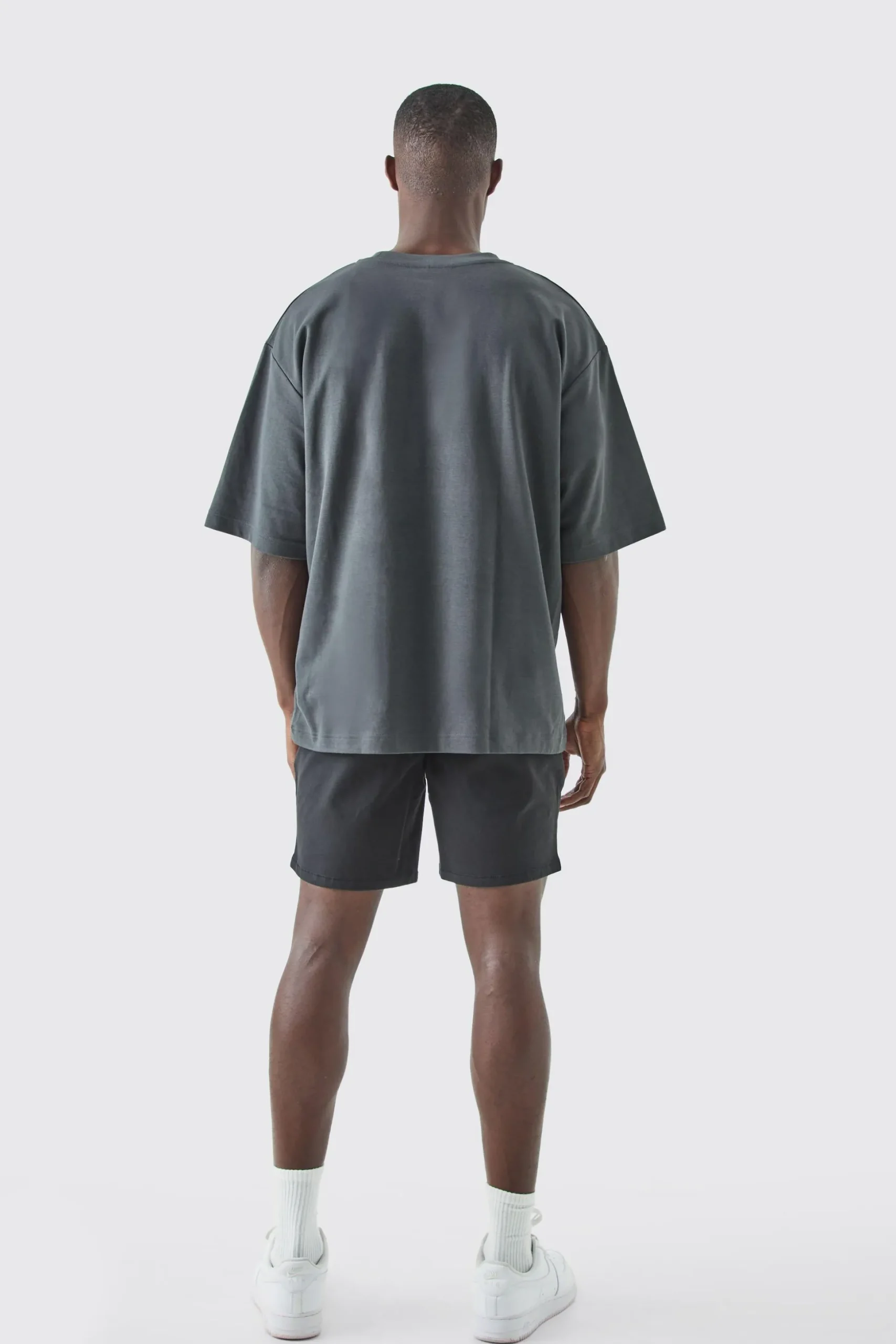 Fixed Waist Slim Fit Chino Shorts | BoohooMAN UK