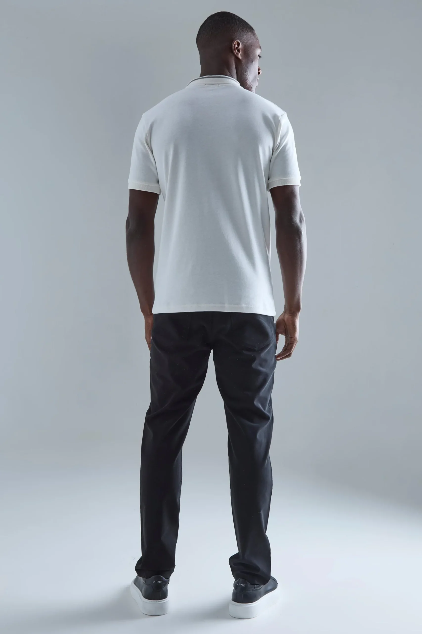 Fixed Waist Slim Fit Technical Golf Stretch Trouser | BoohooMAN UK