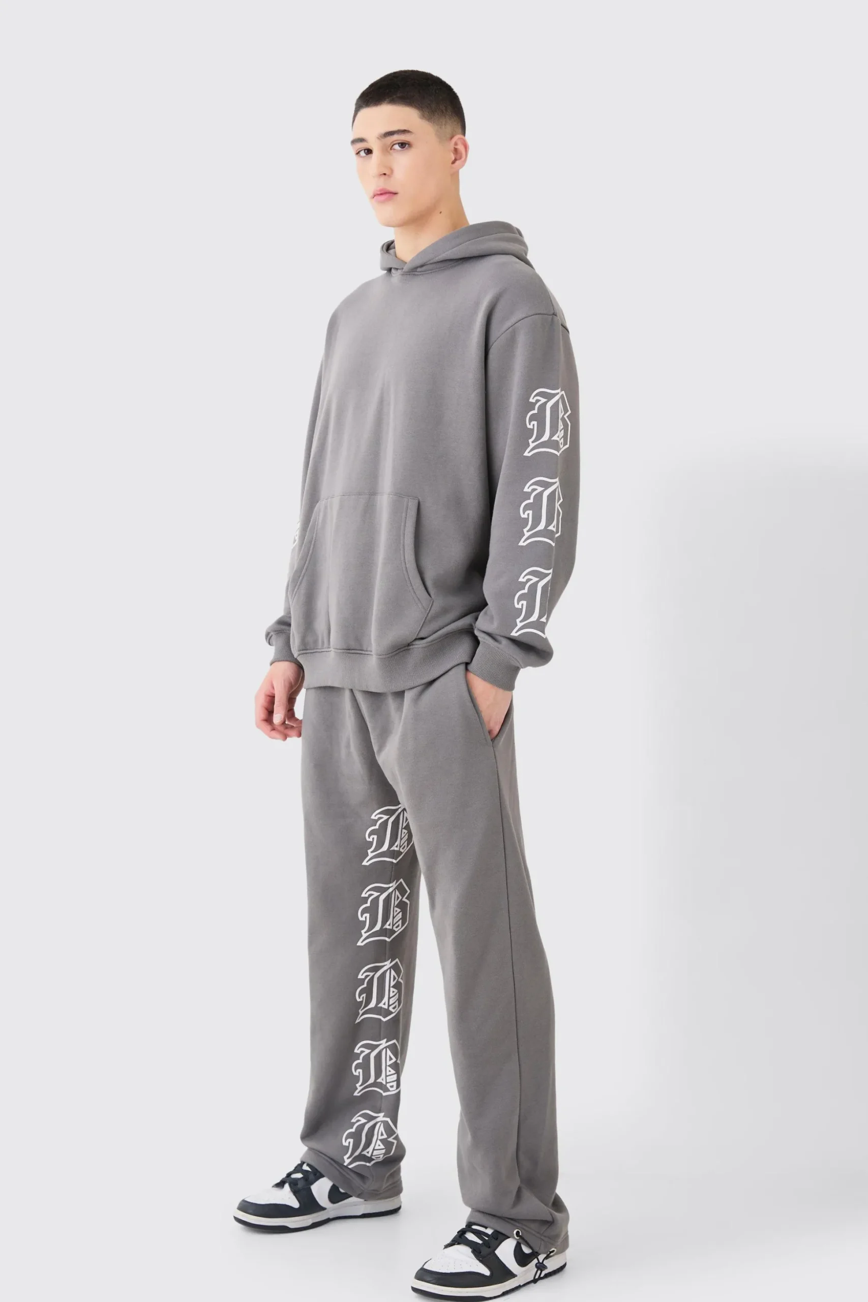 Gothic B Oversized Gusset Tracksuit | BoohooMAN UK