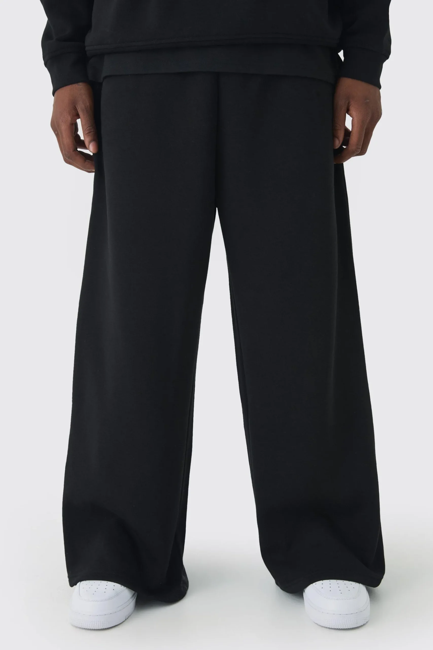 330GSM Extreme Wide Leg Basic Jogger | BoohooMAN UK