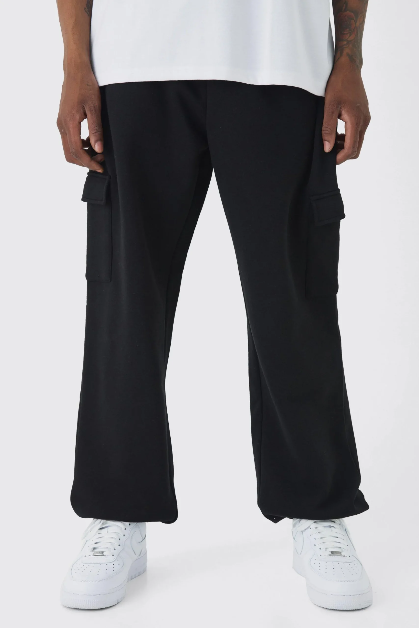 330GSM Oversized Fit Basic Cargo Jogger | BoohooMAN UK