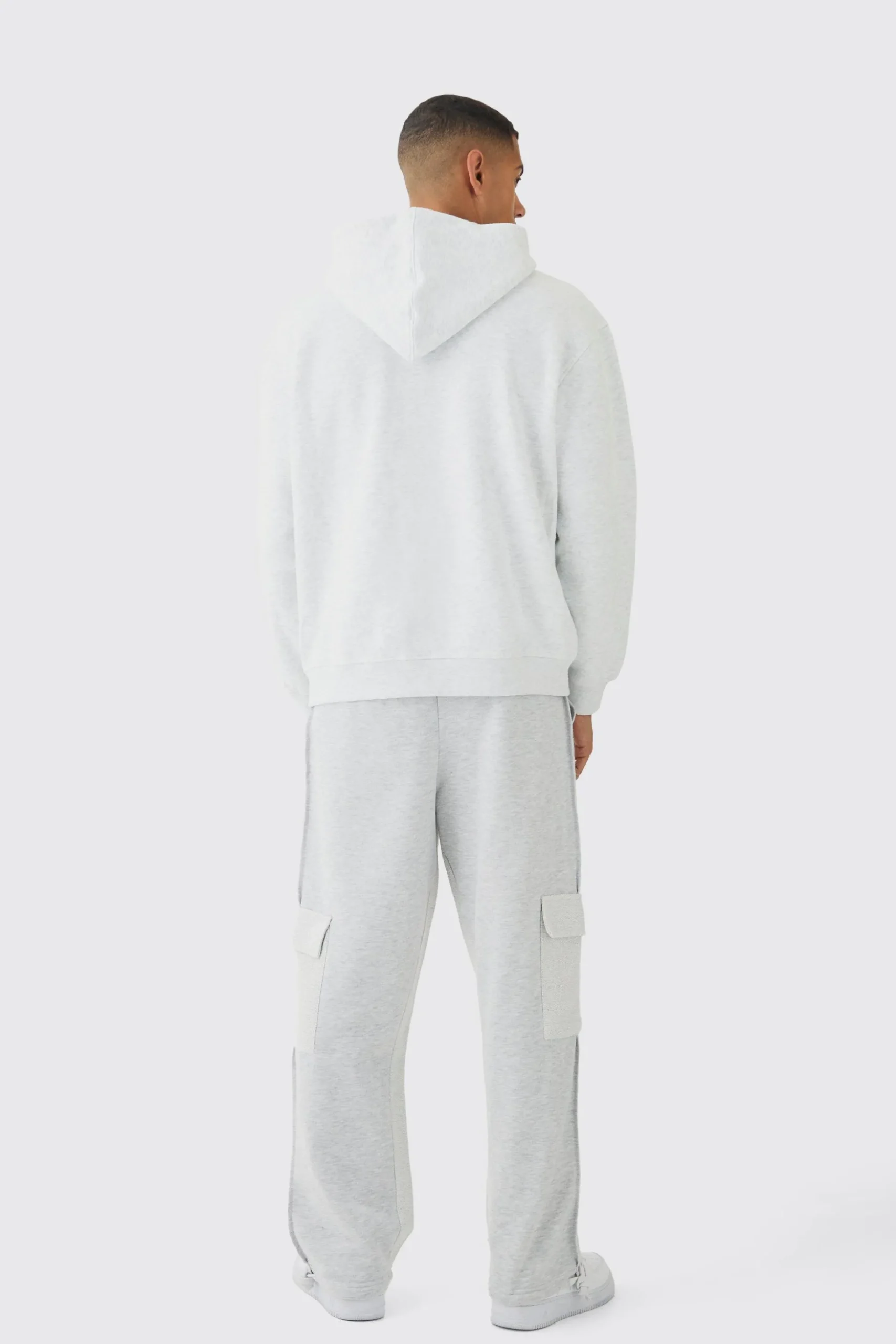 330GSM Oversized Zip Through Hoodie | BoohooMAN UK
