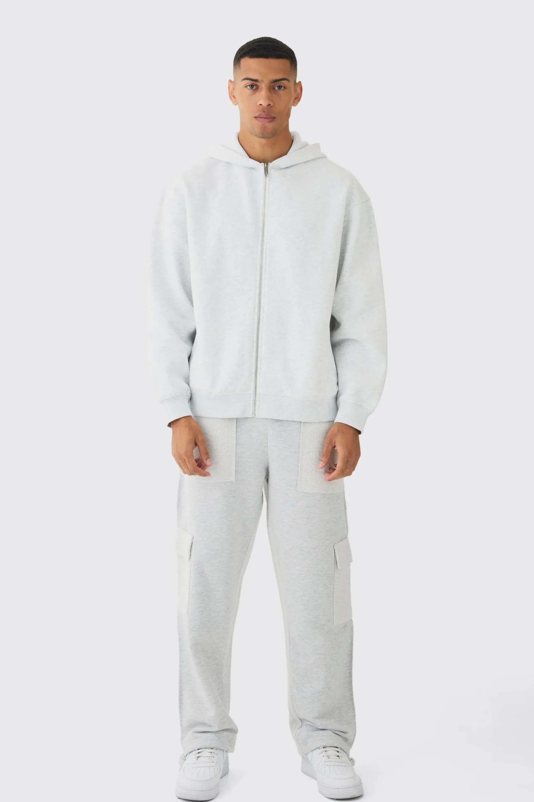 330GSM Oversized Zip Through Hoodie | BoohooMAN UK