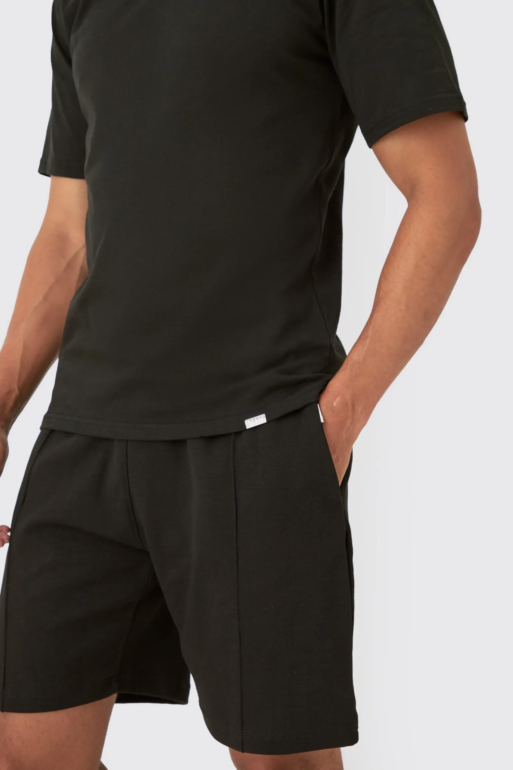 Heavyweight T-shirt | BoohooMAN UK