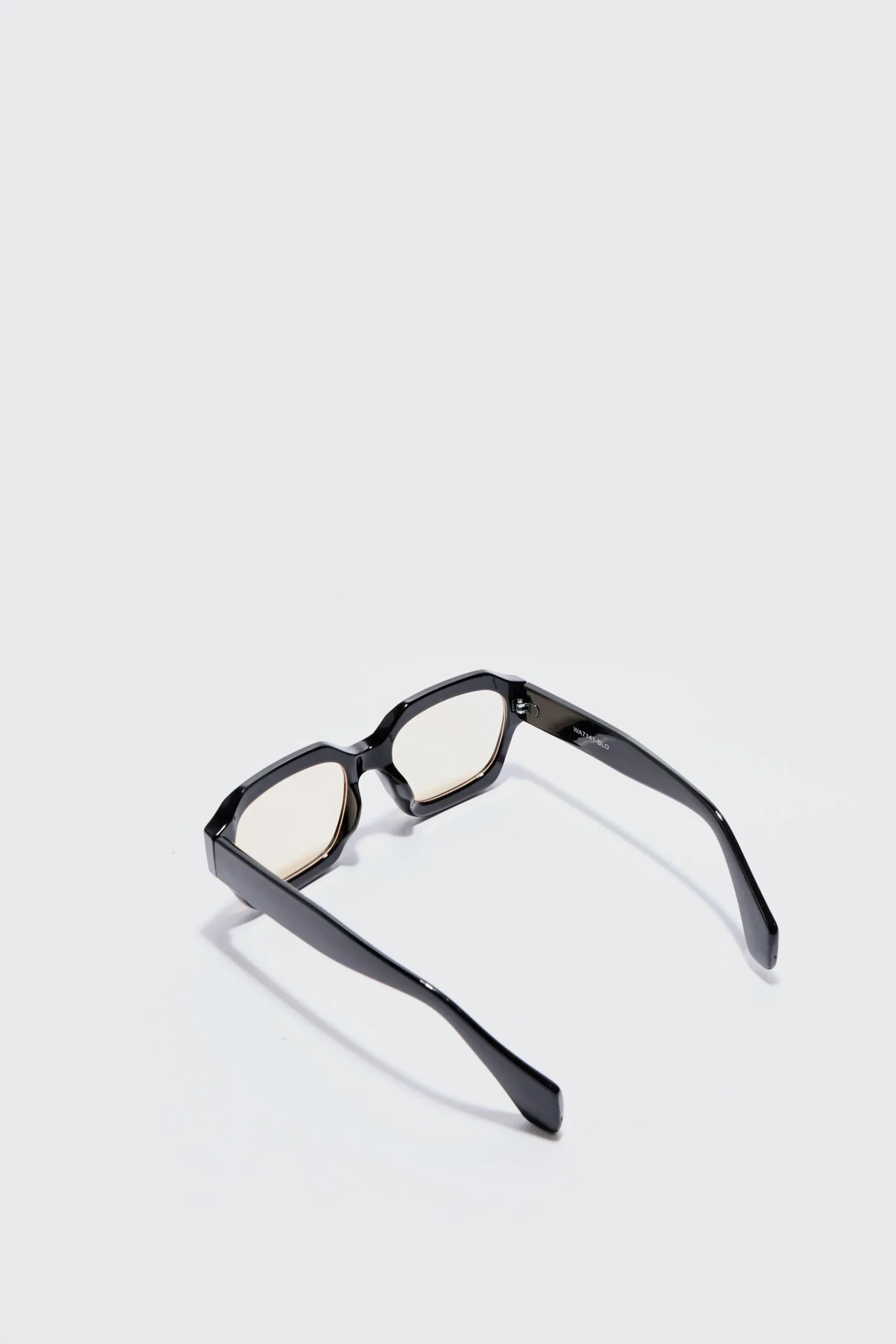 Hexagonal Sunglasses In Black | BoohooMAN UK