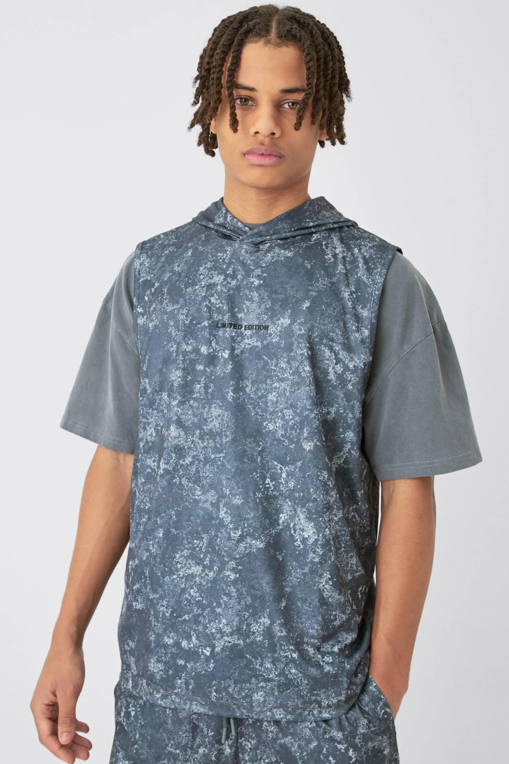 Limited Edition Concrete Print Basketball Hooded Tank | BoohooMAN UK