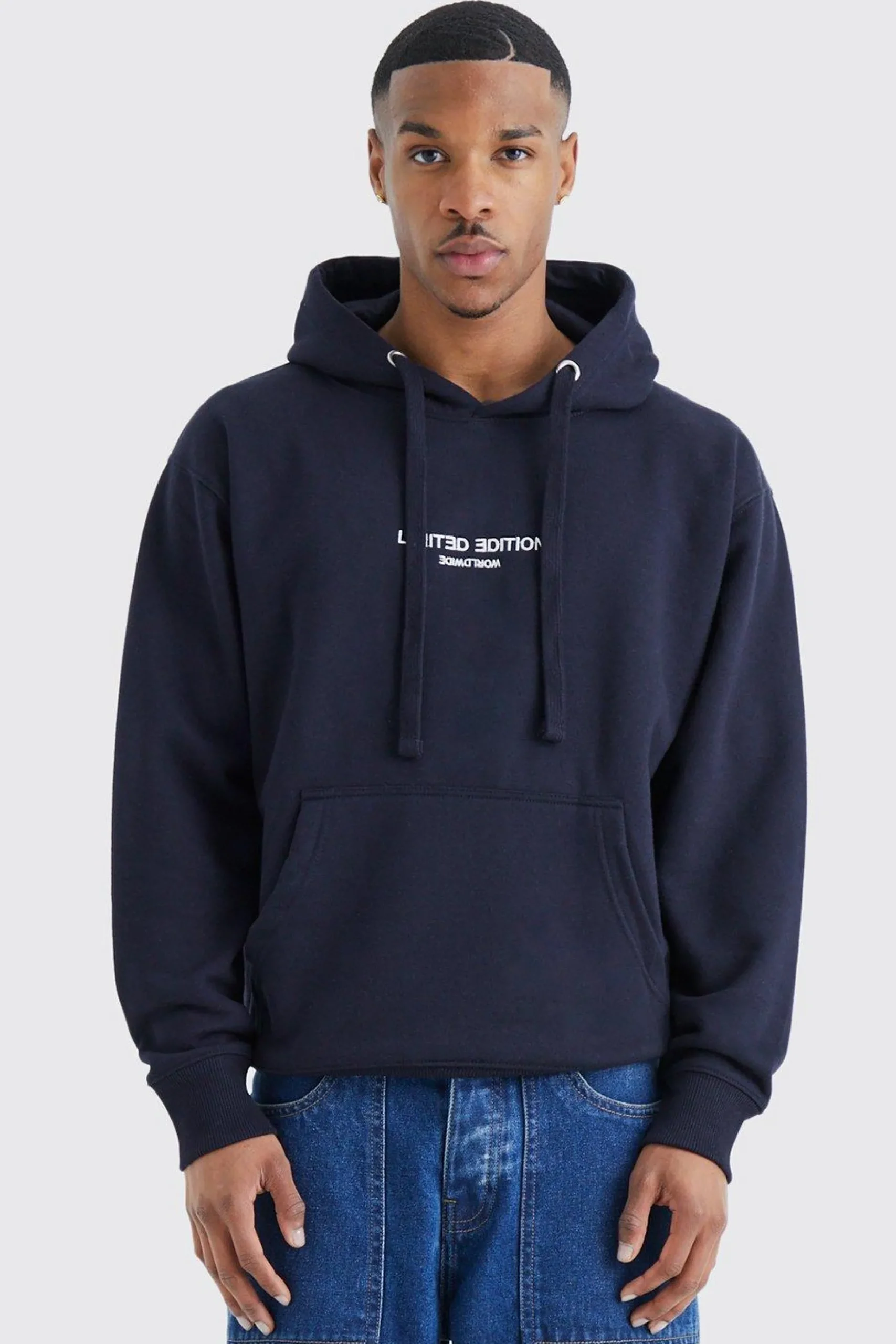 Limited Oversized Heavyweight Hoodie | BoohooMAN UK