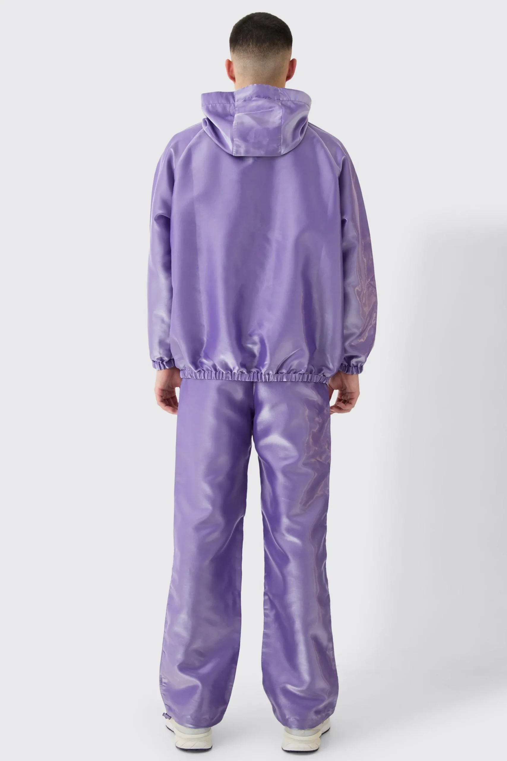 Liquid Metallic Parachute Trousers | BoohooMAN UK