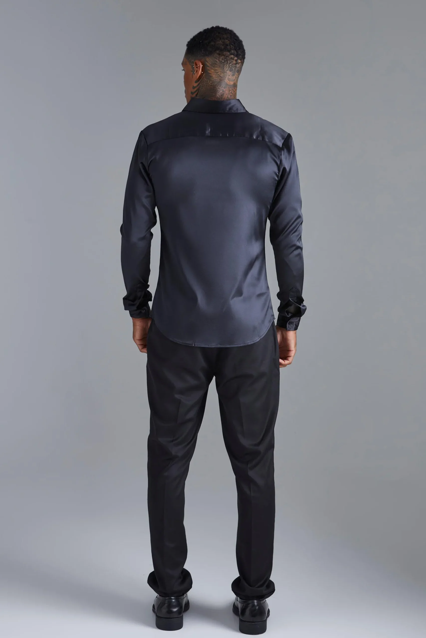 Long Sleeve Muscle Satin Shirt | BoohooMAN UK
