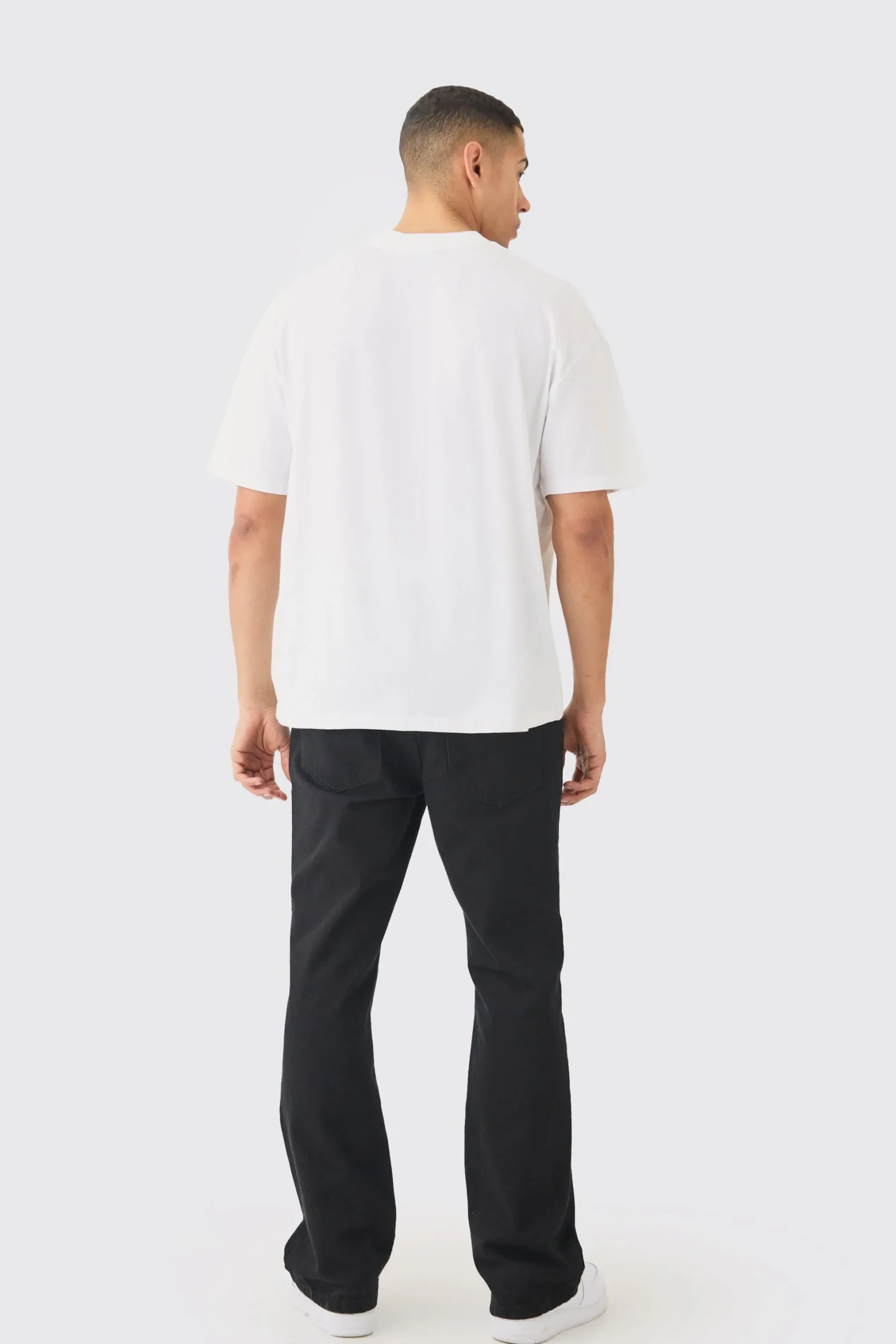 Loose Fit Extended Neck Homme Large Scale Graphic T-shirt | BoohooMAN UK