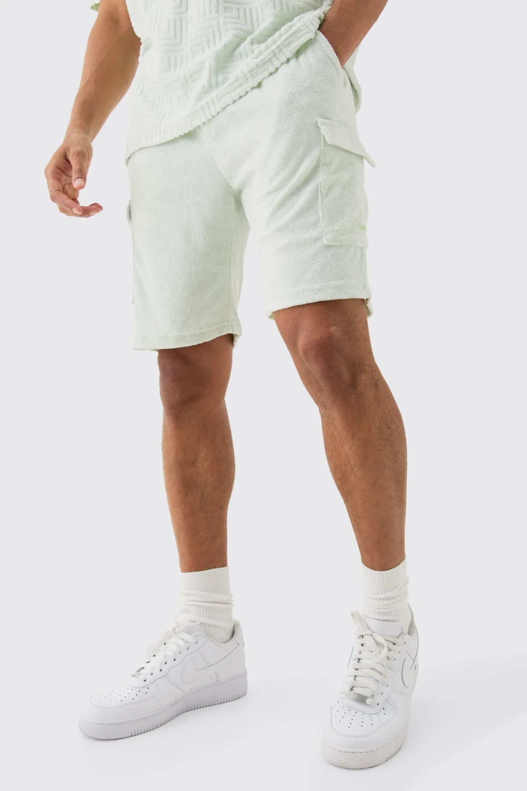 Loose Fit Mid Towelling Homme Cargo Shorts | BoohooMAN UK