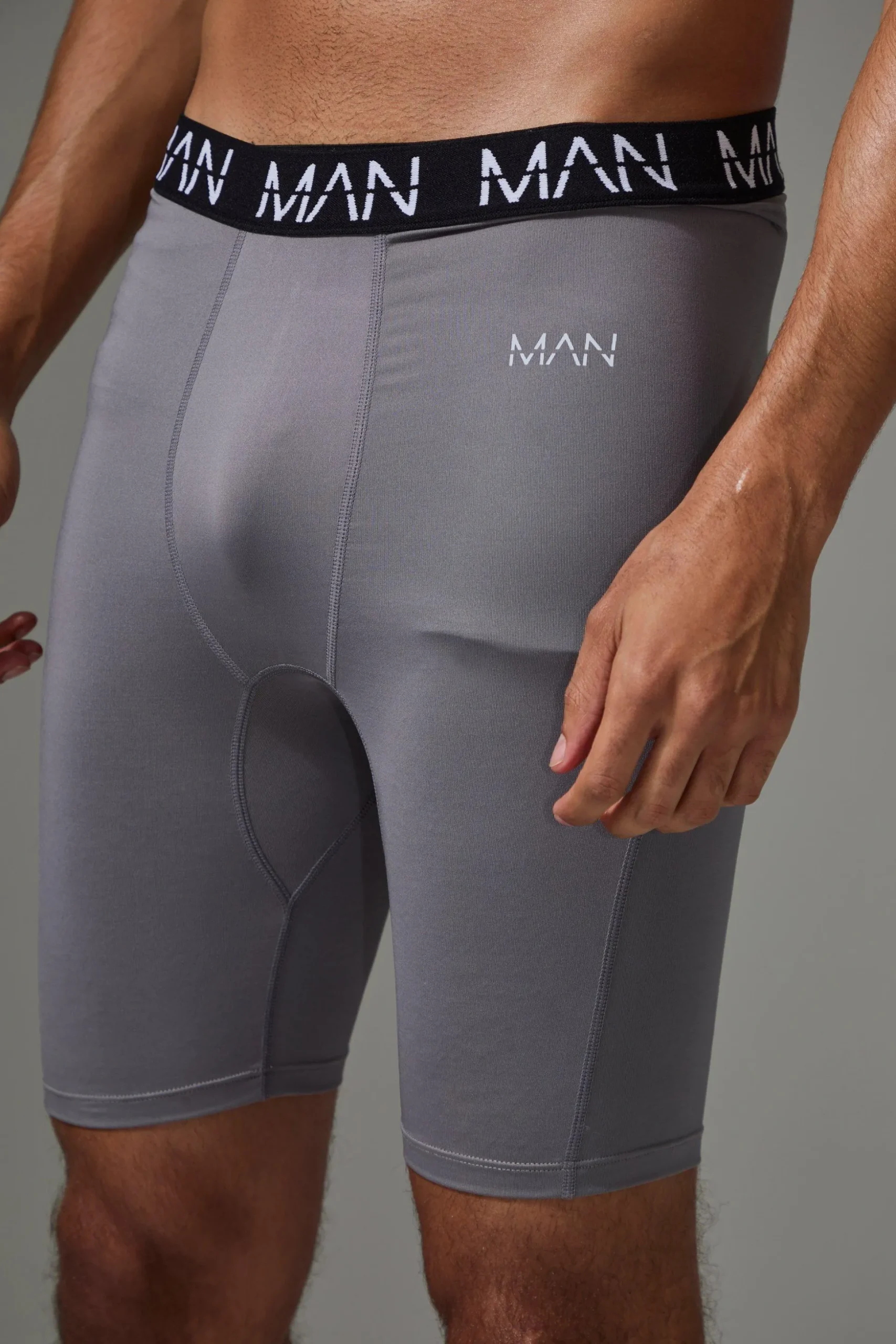 Man Active Base Layer 7inch Short | BoohooMAN UK